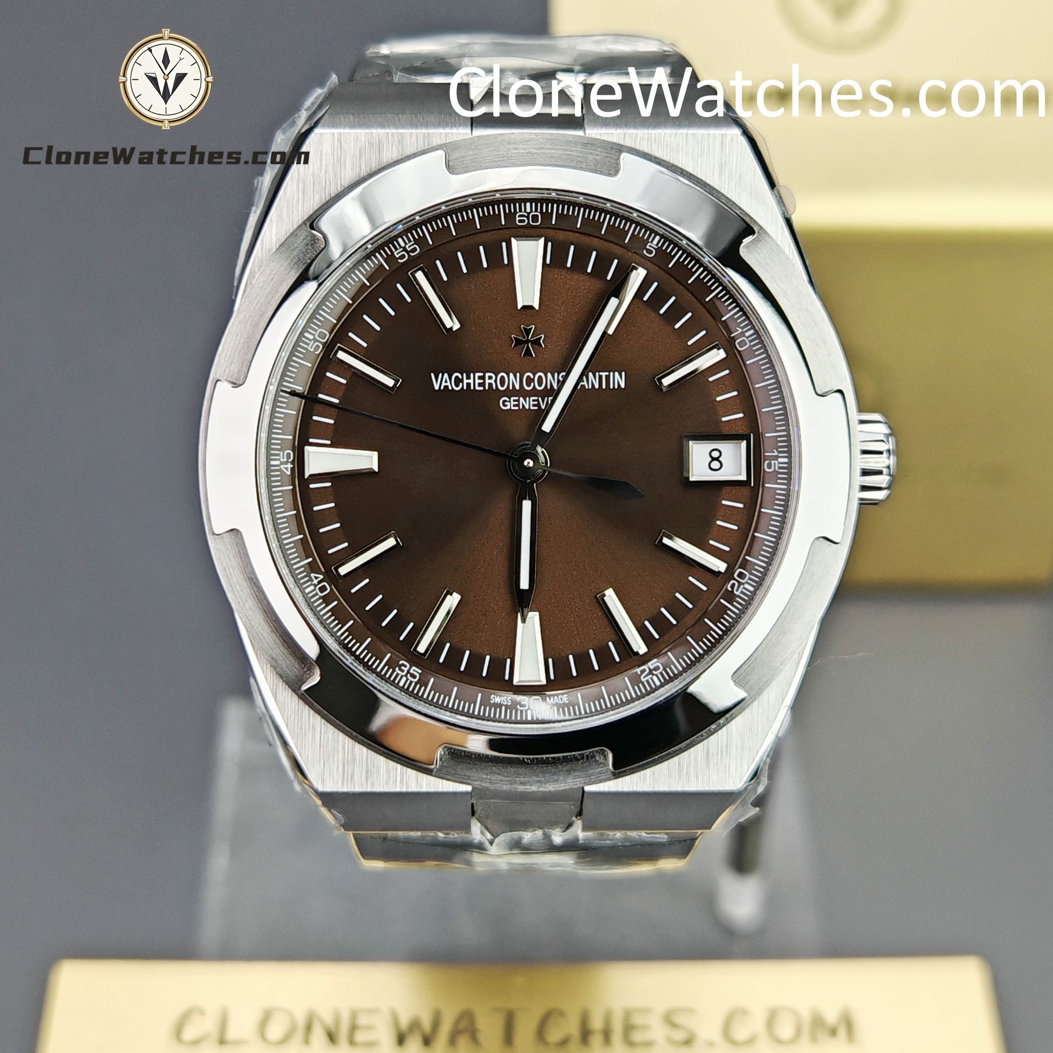 Vacheron Constantin Super Clone Watches 1:1 Overseas 4500V/110A-B146 Coffee Dial