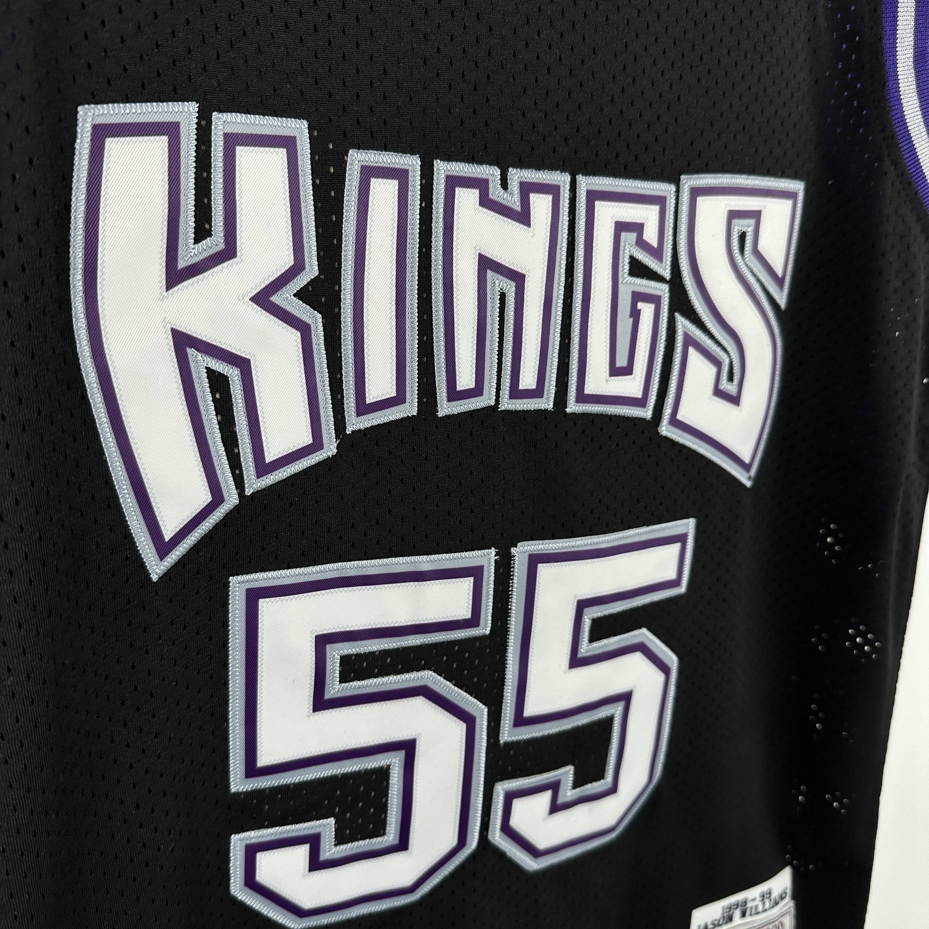 Embroidered MN Retro Jersey Kings 98/99 Season Black No. 55 Williams