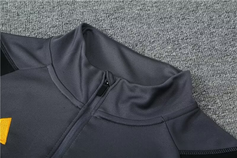 2023/2024 Real Madrid half-pull training suit dark gray suit 1:1 Thai quality