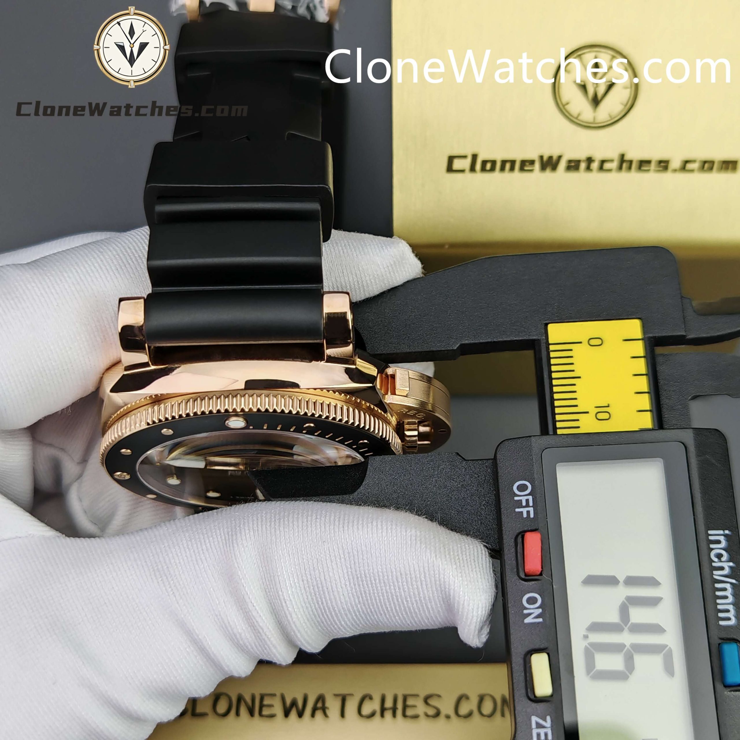 Panerai Super Clone Watches 1:1 Submersible GoldtechTM PAM02164 Black Dial