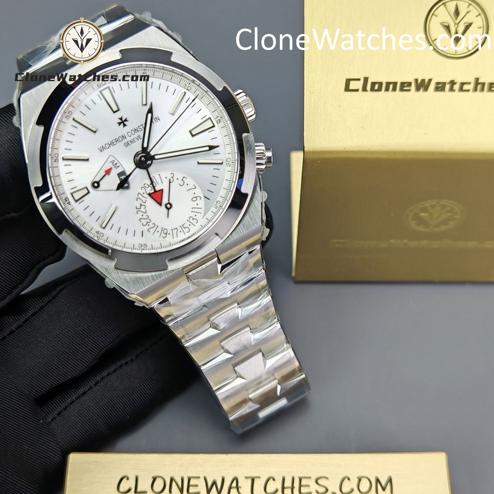 Vacheron Constantin Super Clone Watches 1:1 Overseas Dual Time 7920V/210A-B333 White Dial