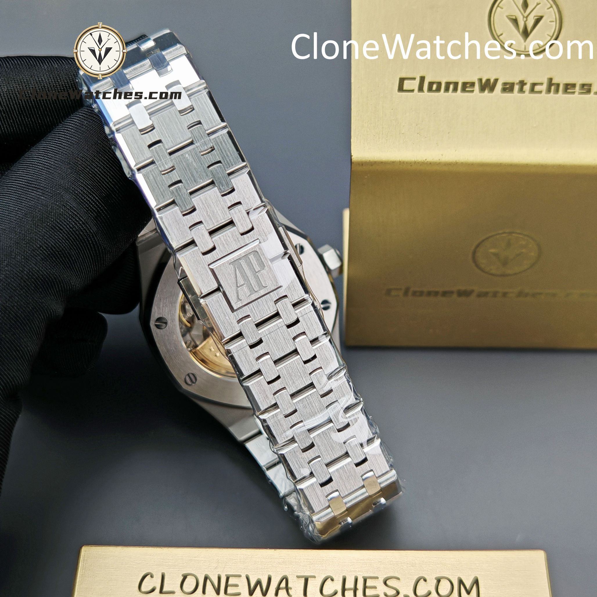 Audemars Piguet Super Clone Watches 1:1 Royal Oak 15453 White Dial 37MM