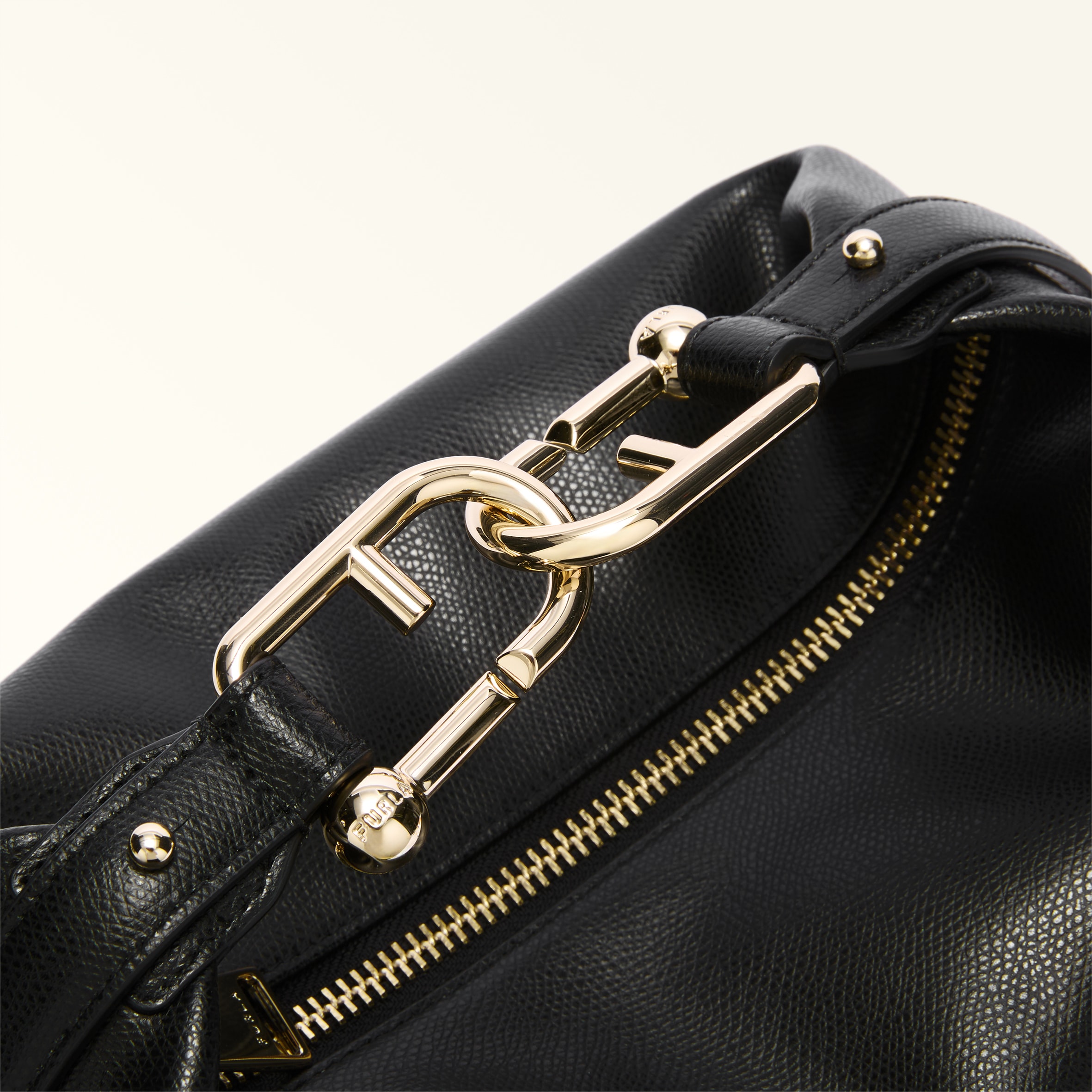 Furla Tonie Shoulder Bag M