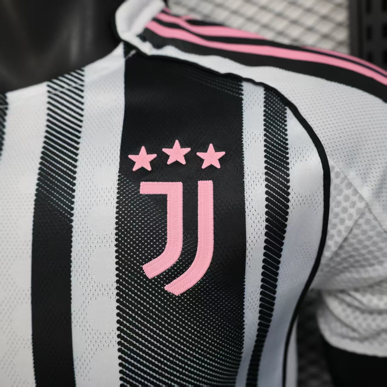 2025-26 Juventus Home - Jersey - Player Edition