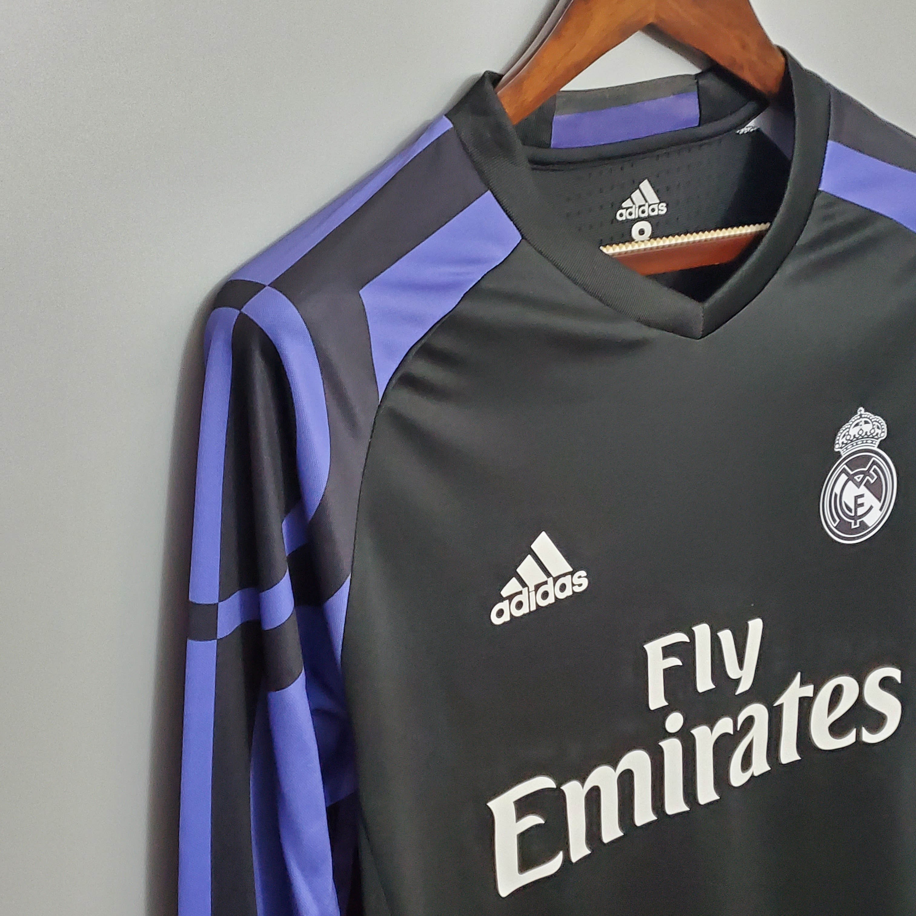 2016/2017 Retro Long Sleeve Real Madrid Third Away - Fans Edition