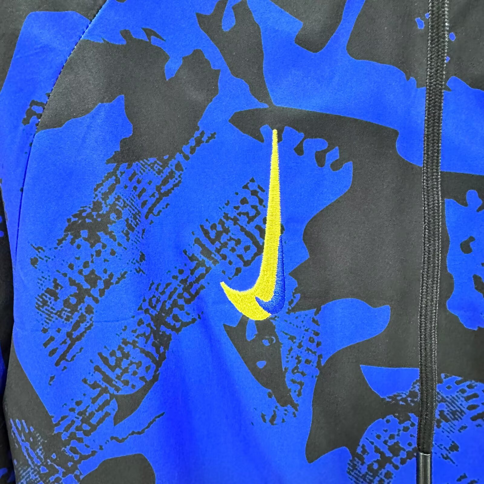 2025/26 Inter Milan Waterproof Windbreaker