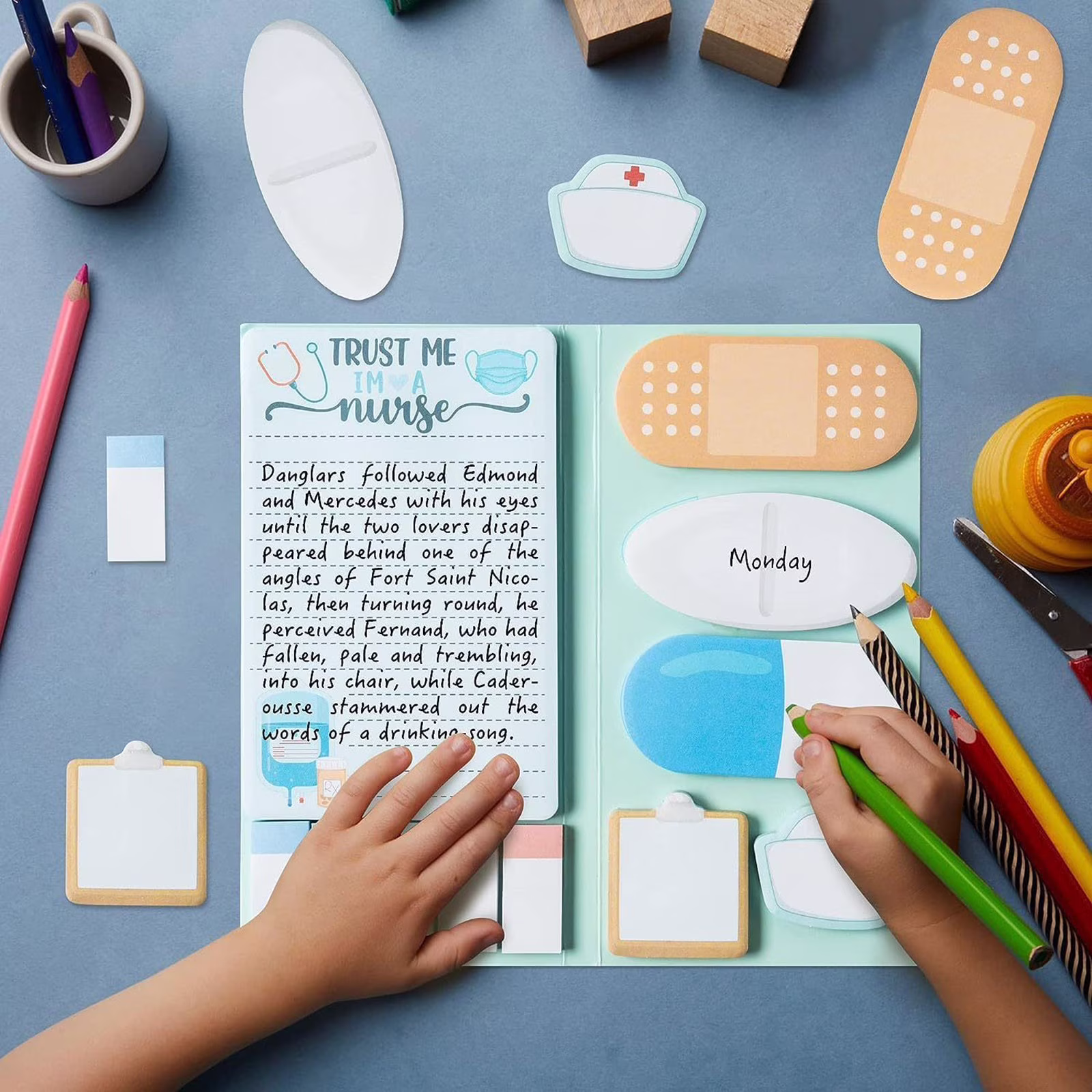 Ngheia Various Combinations of Sticky Notes Otter Theme, Special Shaped Combination Note Pad Creative Simple Cartoon Message Pad Stick Account Notepad, 1*Post-It Note Book