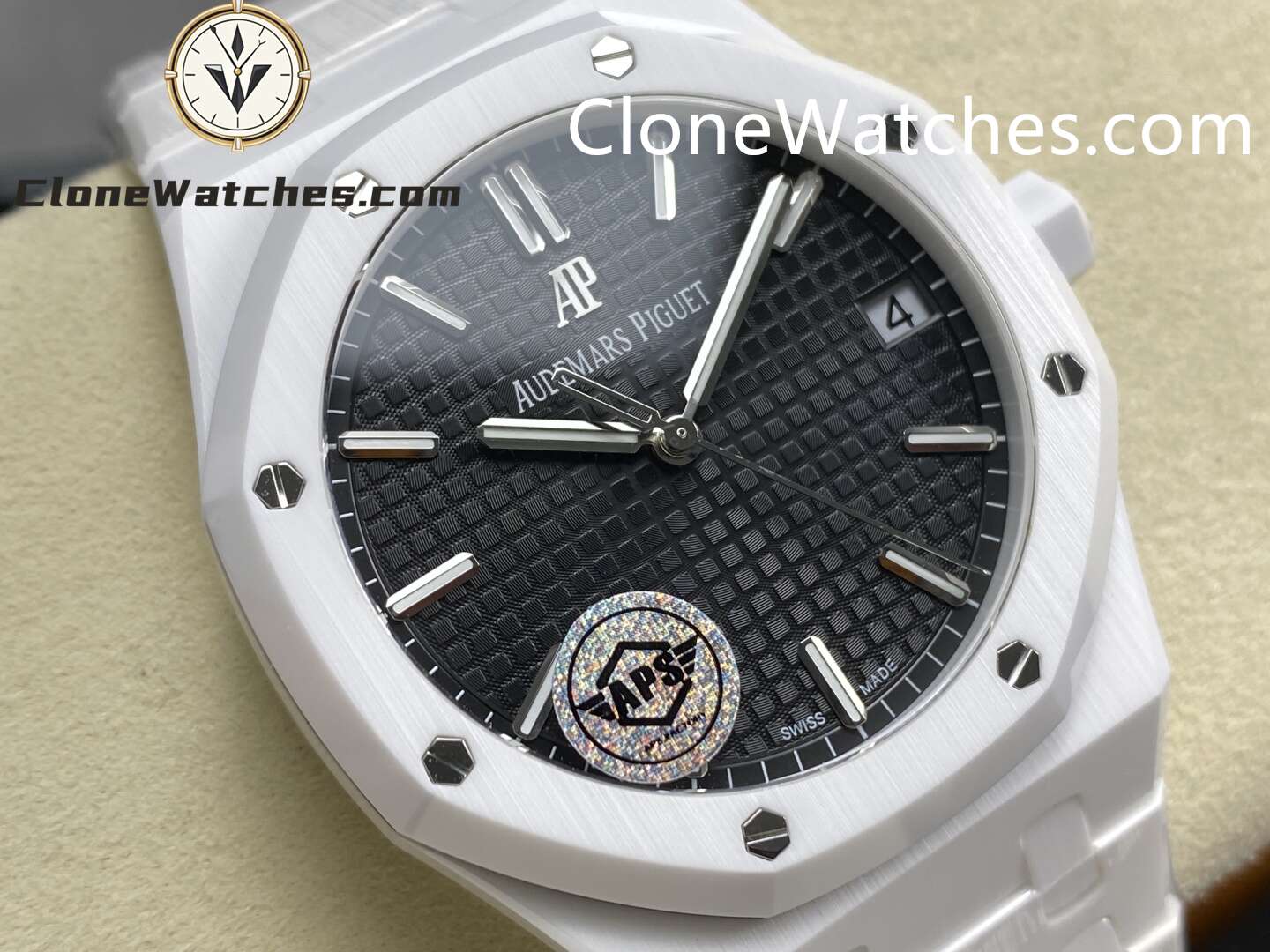 Audemars Piguet Super Clone Watches 1:1 Royal Oak White Ceramic 15500 Black Dial 41MM