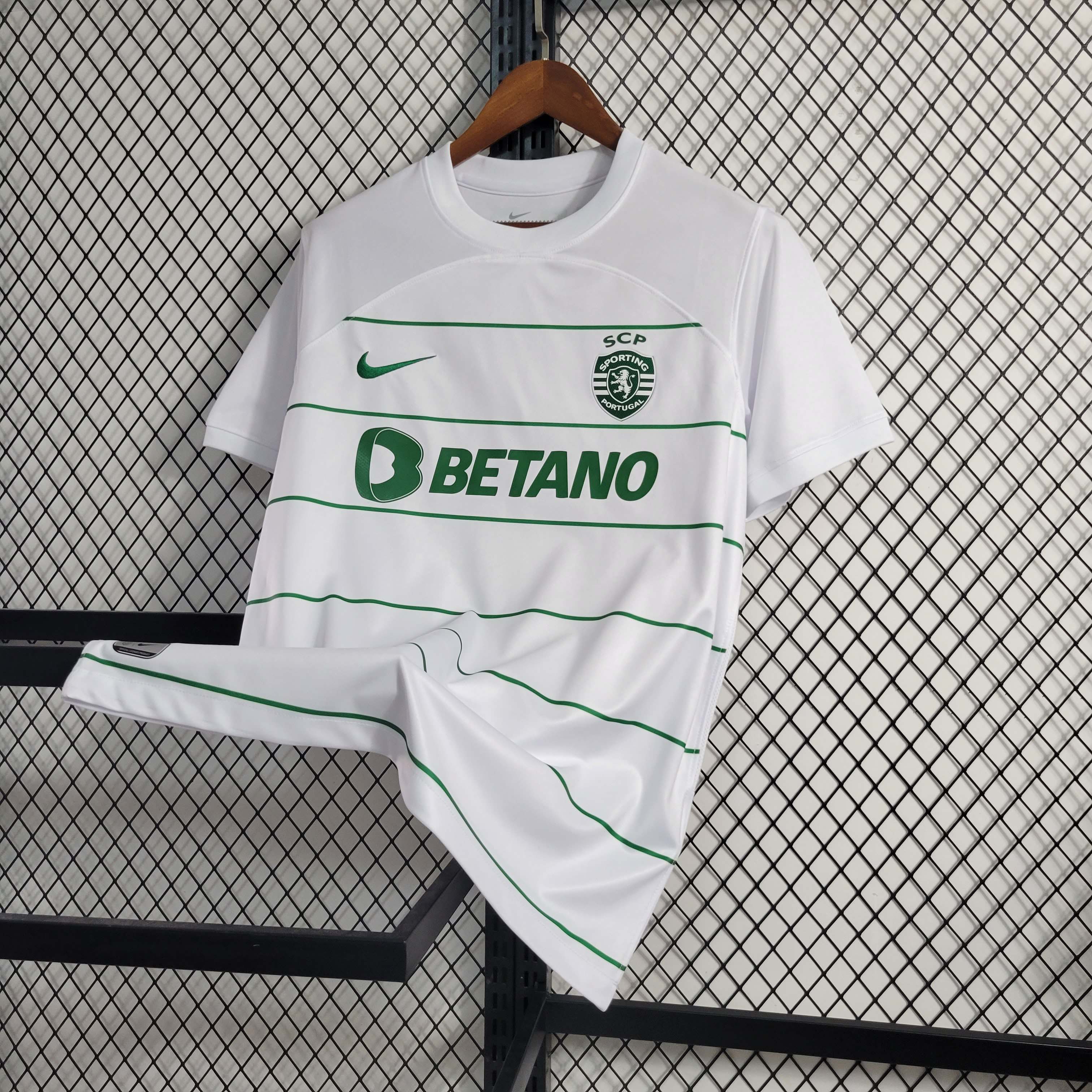 2023/2024 Sporting Lisbon Away Football Shirt - Fans Edition