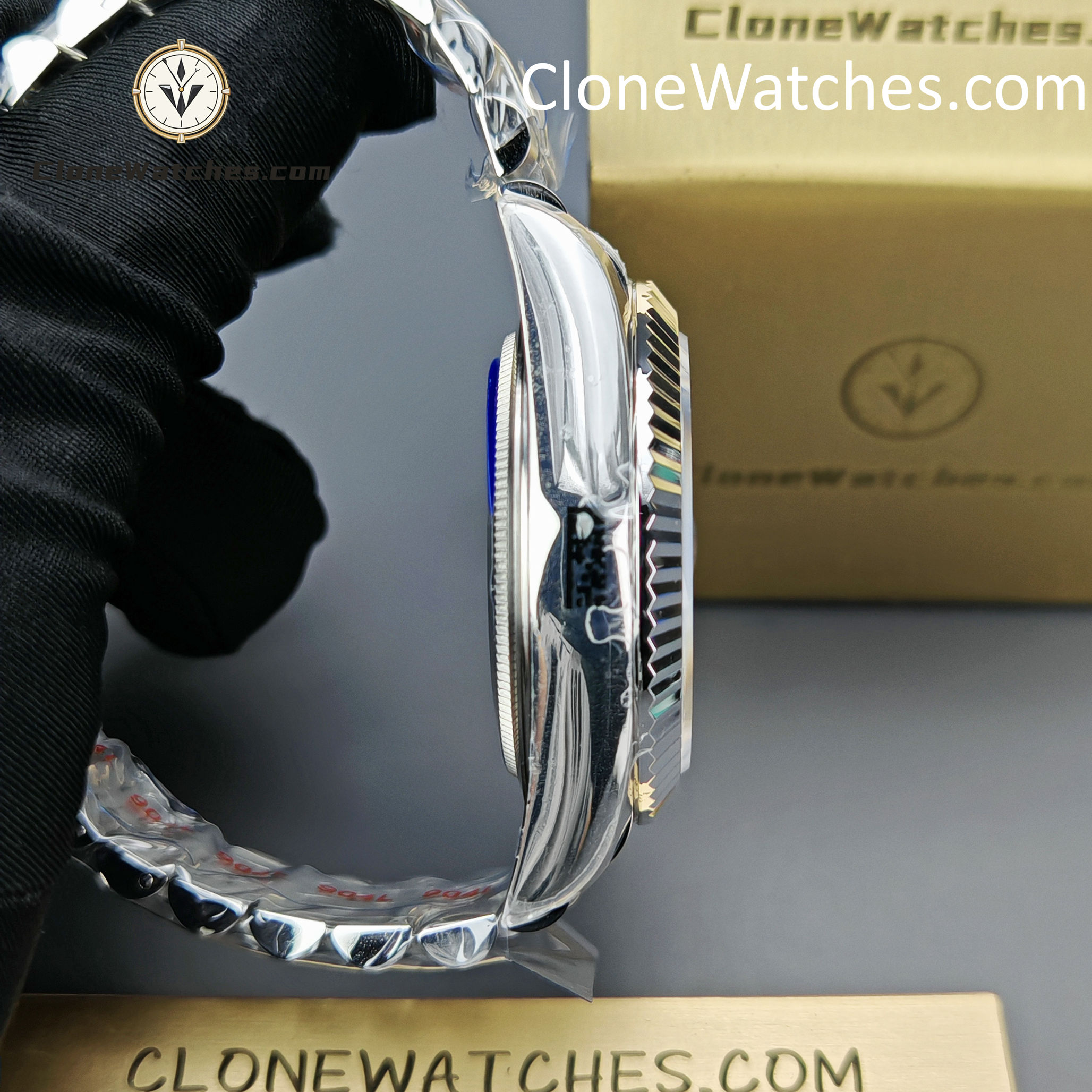 Rolex Super Clone Watches 1:1 Sky Dweller White Dial Jubilee M336934 9002 Movement