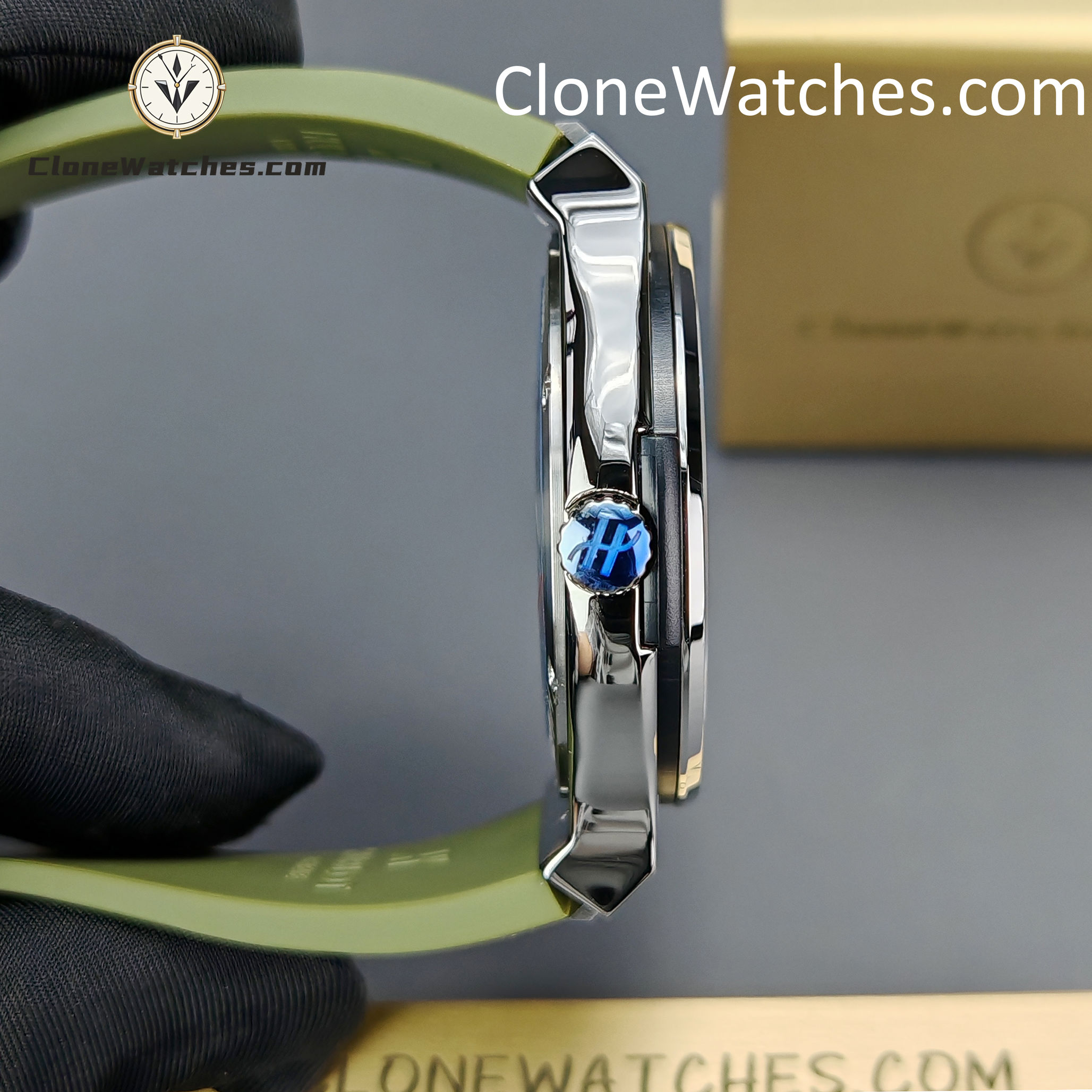 Hublot Super Clone Watches 1:1 Classic Fusion Green 42MM 542.NX.8970.RX
