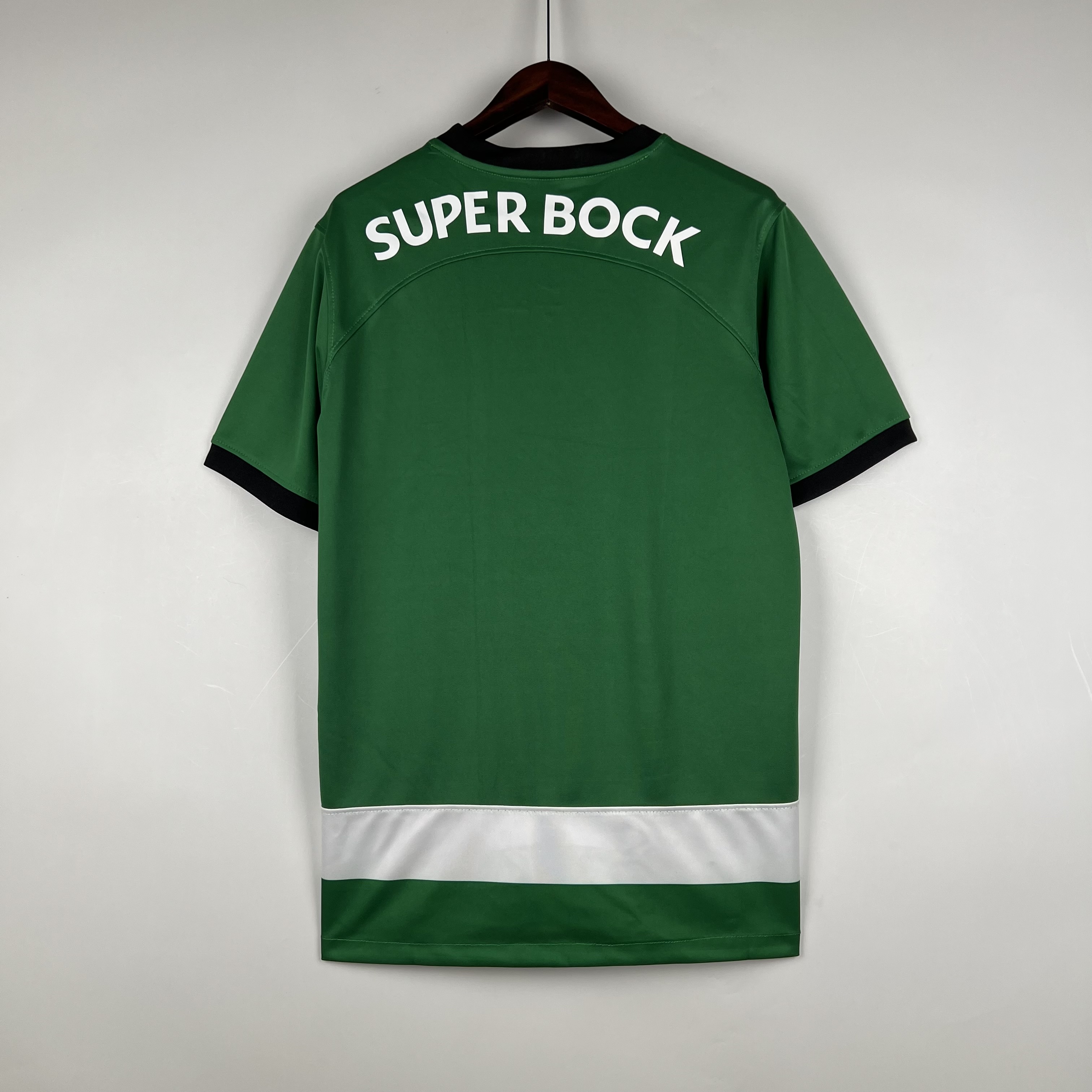 2023/24 Sporting Lisbon Home Football Shirt - Fans Edition