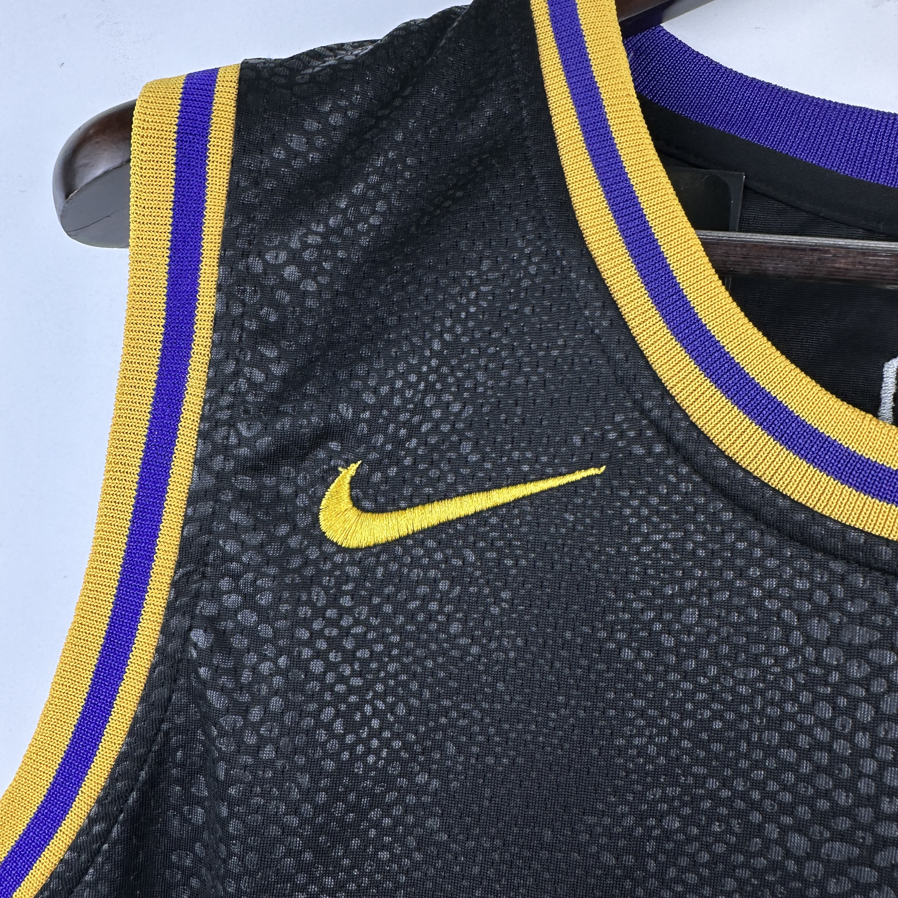 Embroidery Lakers Snake No. 23 James