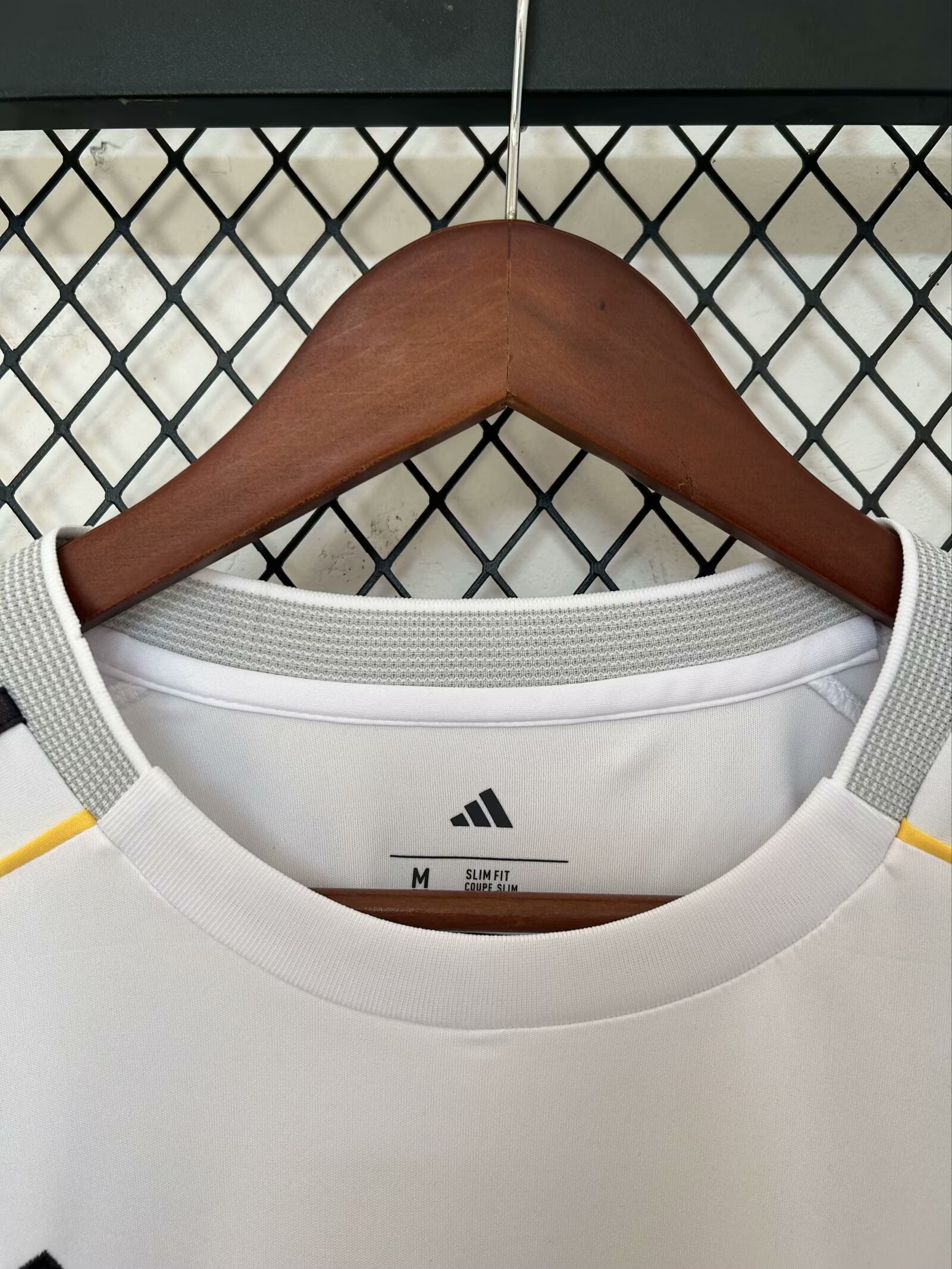 2025-26 Real Madrid Home - Jersey - Fan Edition