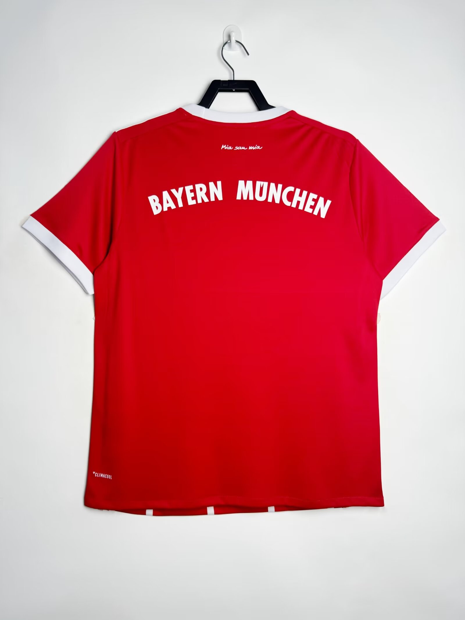 2017/18 Bayern Munich Home Retro Jersey 1:1 Thai Quality - Fans Edition