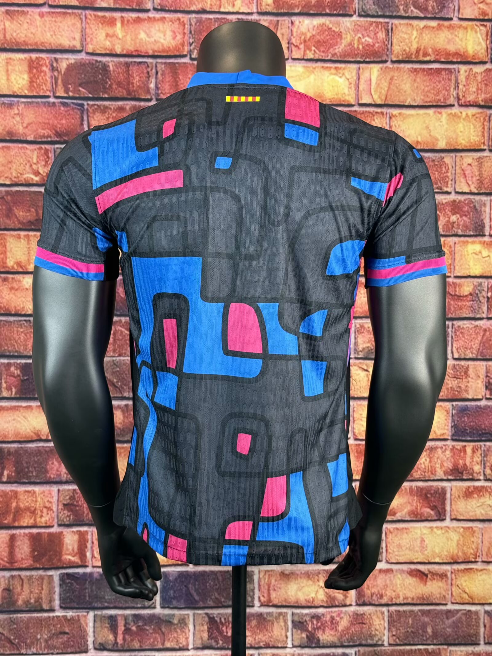 25-26 Barcelona training jersey - player version