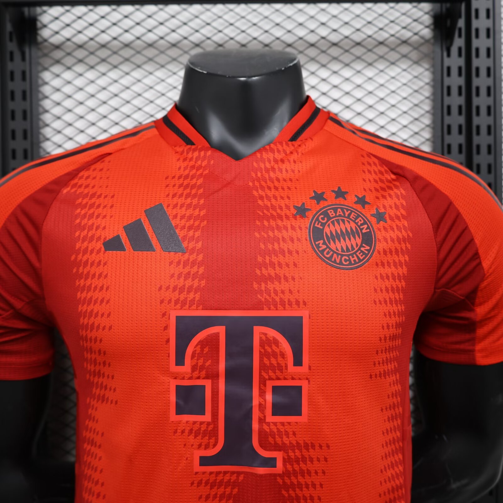 2024/25 Bayern Munich Home Shirt - Player Edition