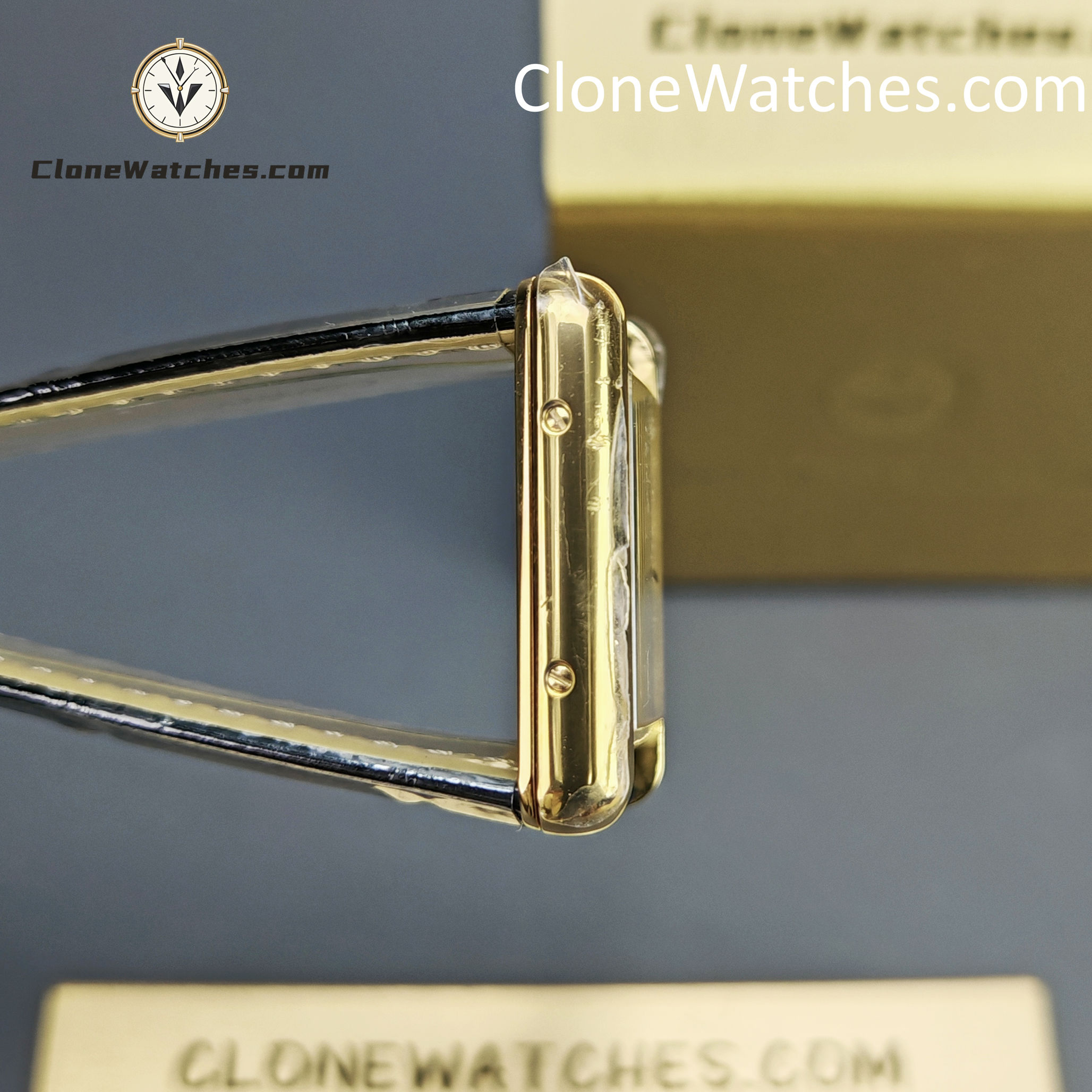 Cartier Super Clone Watches 1:1 Tank Louis Small model quartz movement 29.5 x 22MM WGTA0342