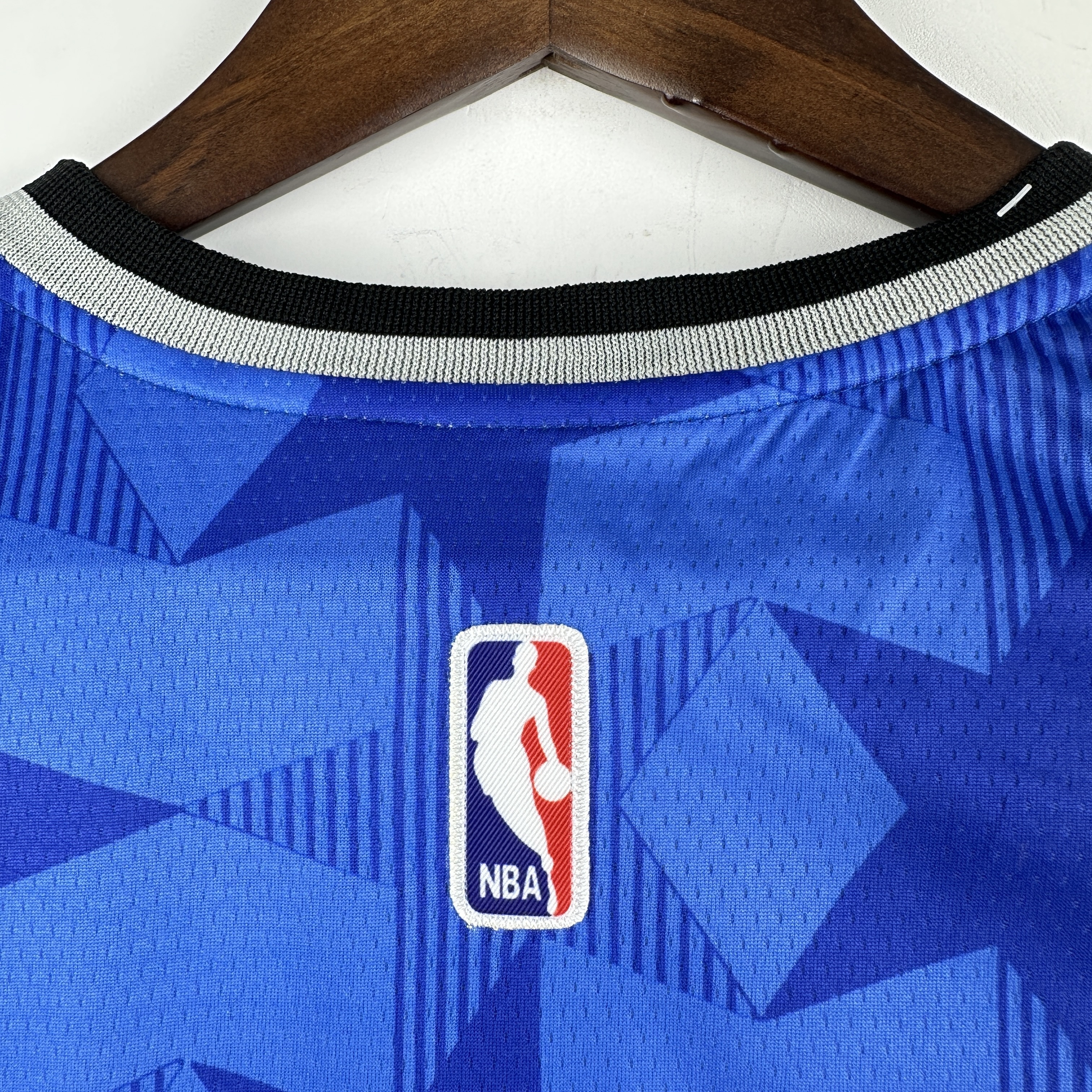 Embroidery 24 season Magic retro No. 5 Banchero