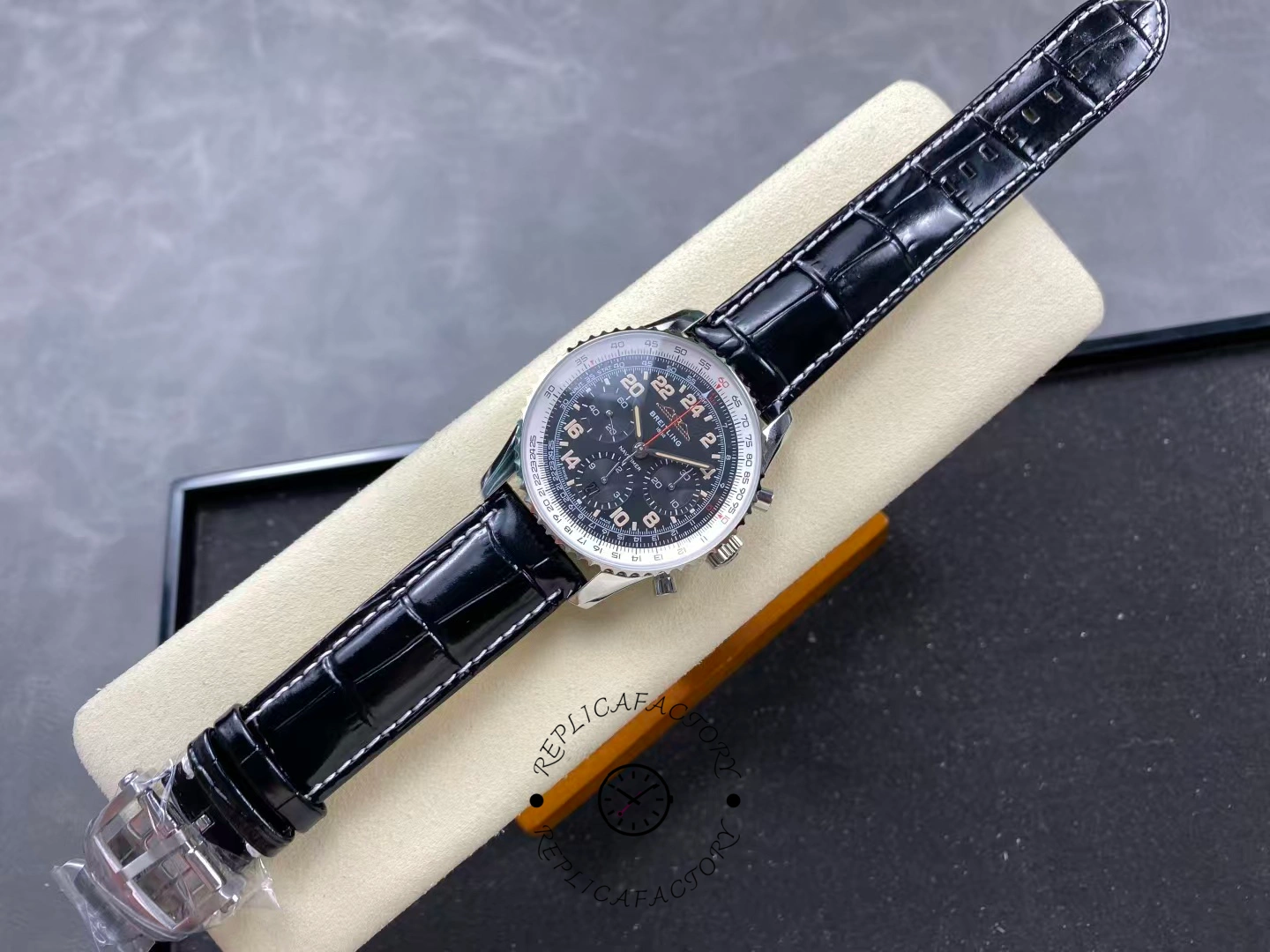 Breitling Navitimer B02 Chronograph 41 PB02301A1B1P1 Replica