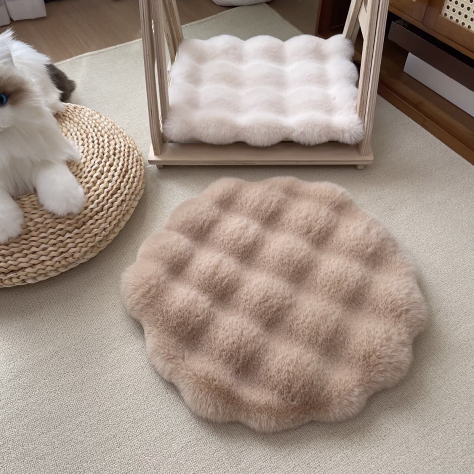 Cevemin 30x30 inch Washable Rabbit Plush Round Pet Mat - Warm Pet Bed Pad with High-Tech Fiber for Dogs and Cats