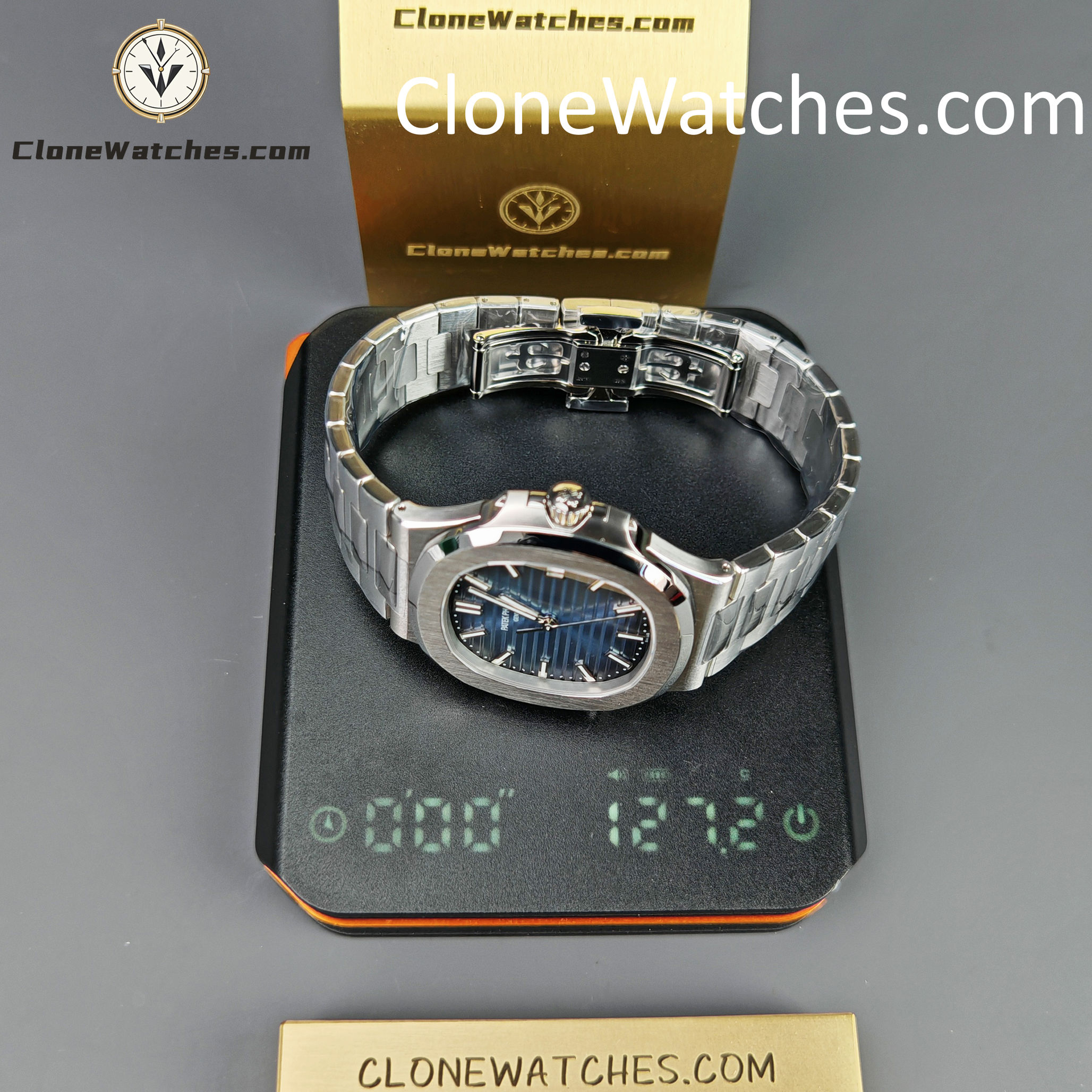 Patek Philippe Super Clone Watches 1:1 5811 Nautilus New Clasp
