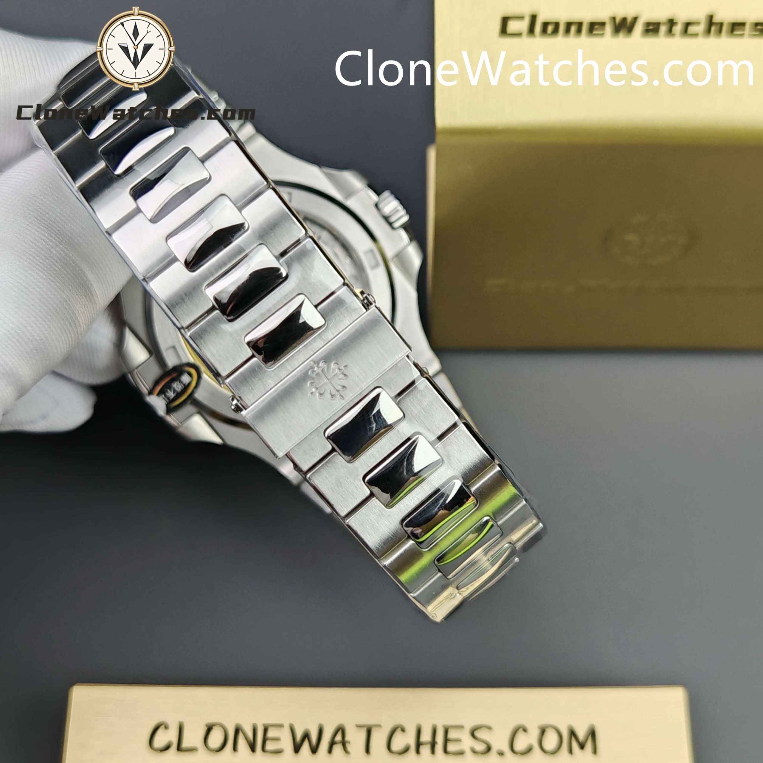 Patek Philippe Super Clone Watches 1:1 Nautilus 5711 Tiffany & Co Blue Dial
