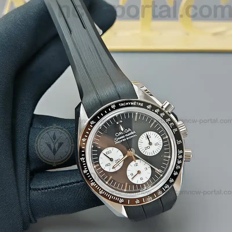 OMEGA Super Clone Watches 1:1 Speedmaster Moonwatch Professional 310.30.42.50.01.004 Black Rubber Strap 42mm