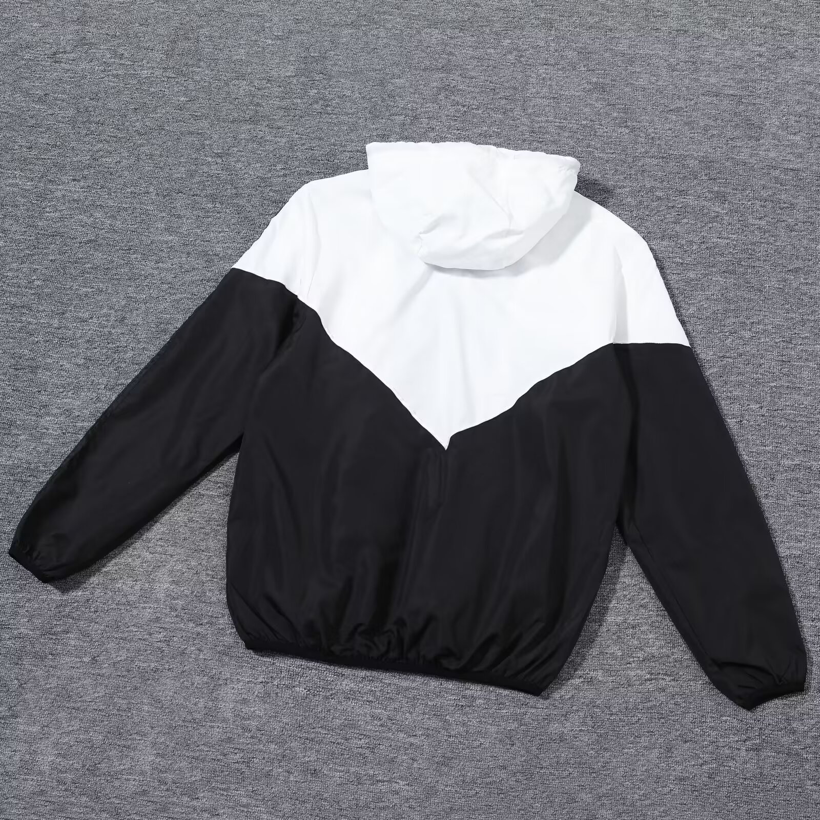 2024/25 German black and white windbreaker 1:1 Thai quality