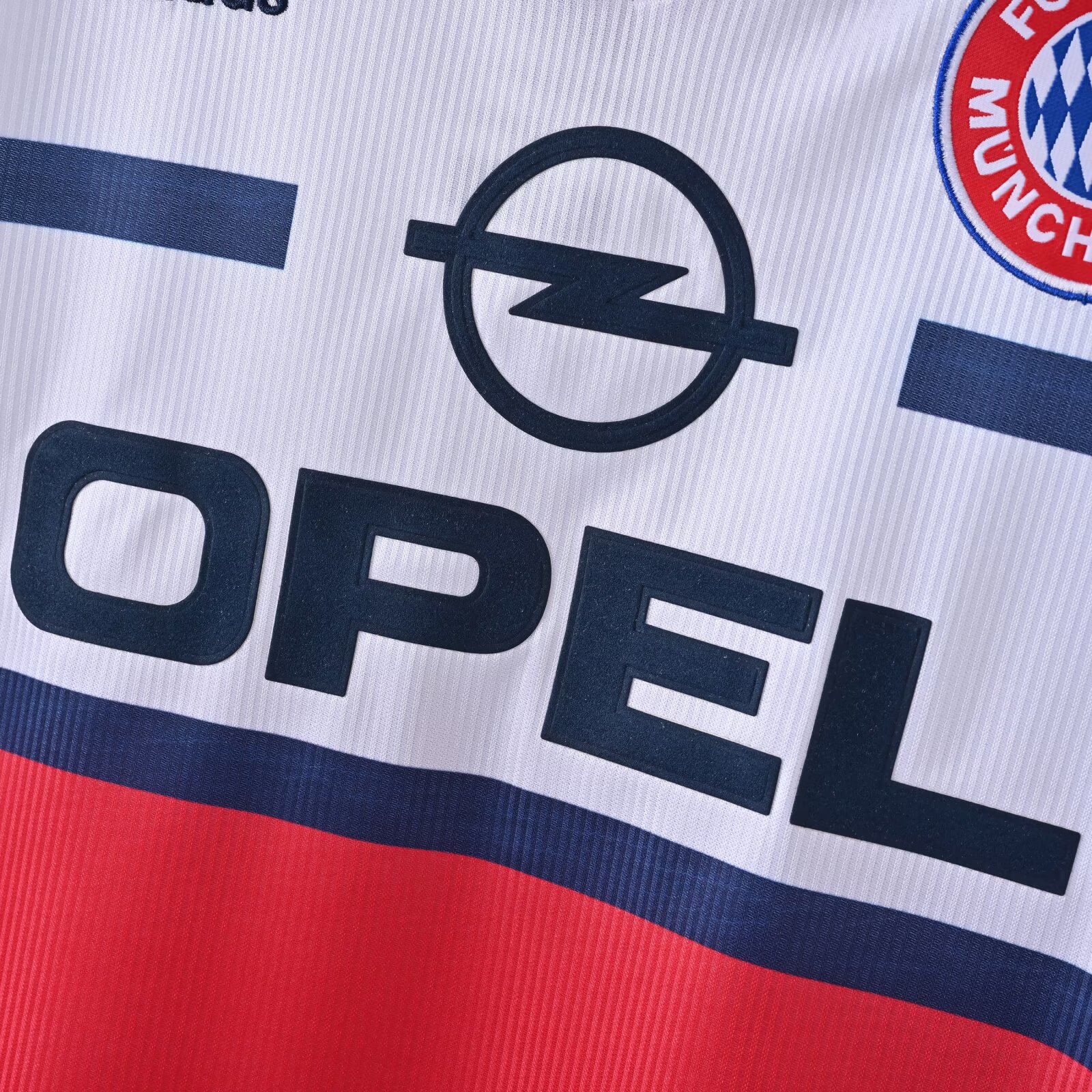 1998-00-Season-Bayern Away Jersey-Vintage