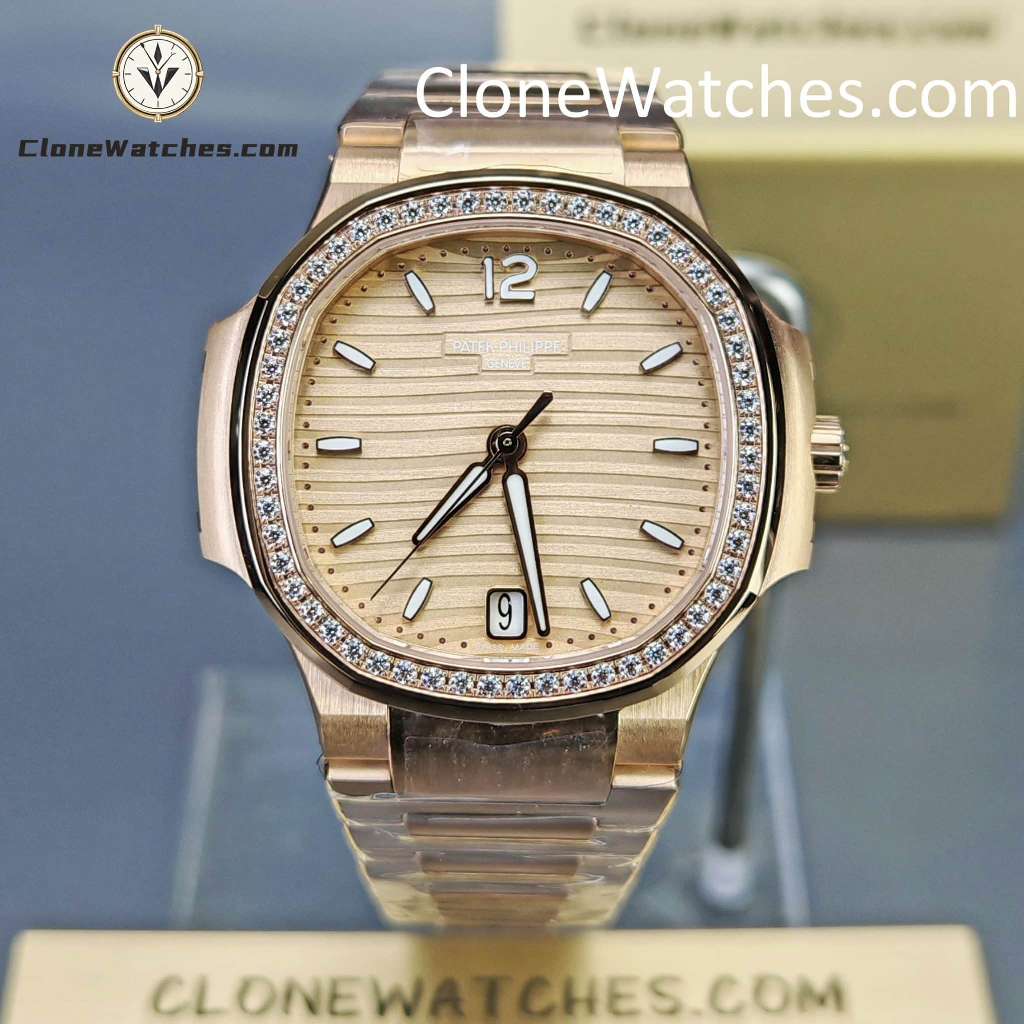 Patek Philippe Super Clone Watches 1:1 Nautilus 7118/1200R-010 35.2 mm