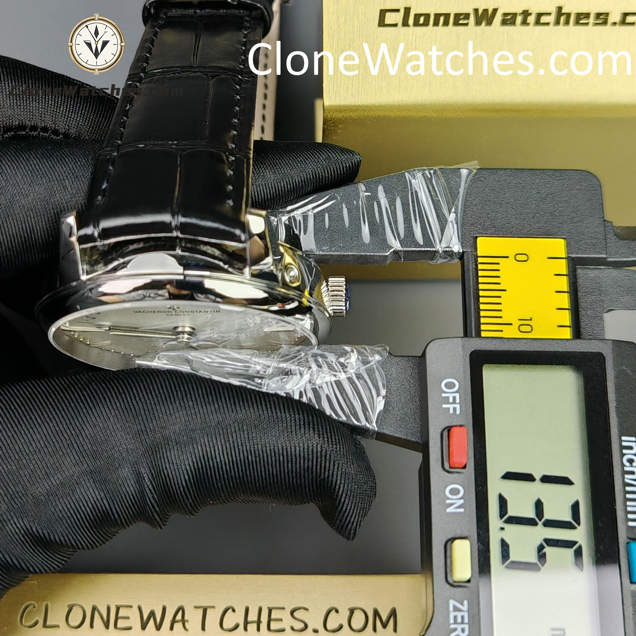 Vacheron Constantin Super Clone Watches 1:1 Patrimony Moon Phase Retrograde Date 4010U/000G-B330 White Dial
