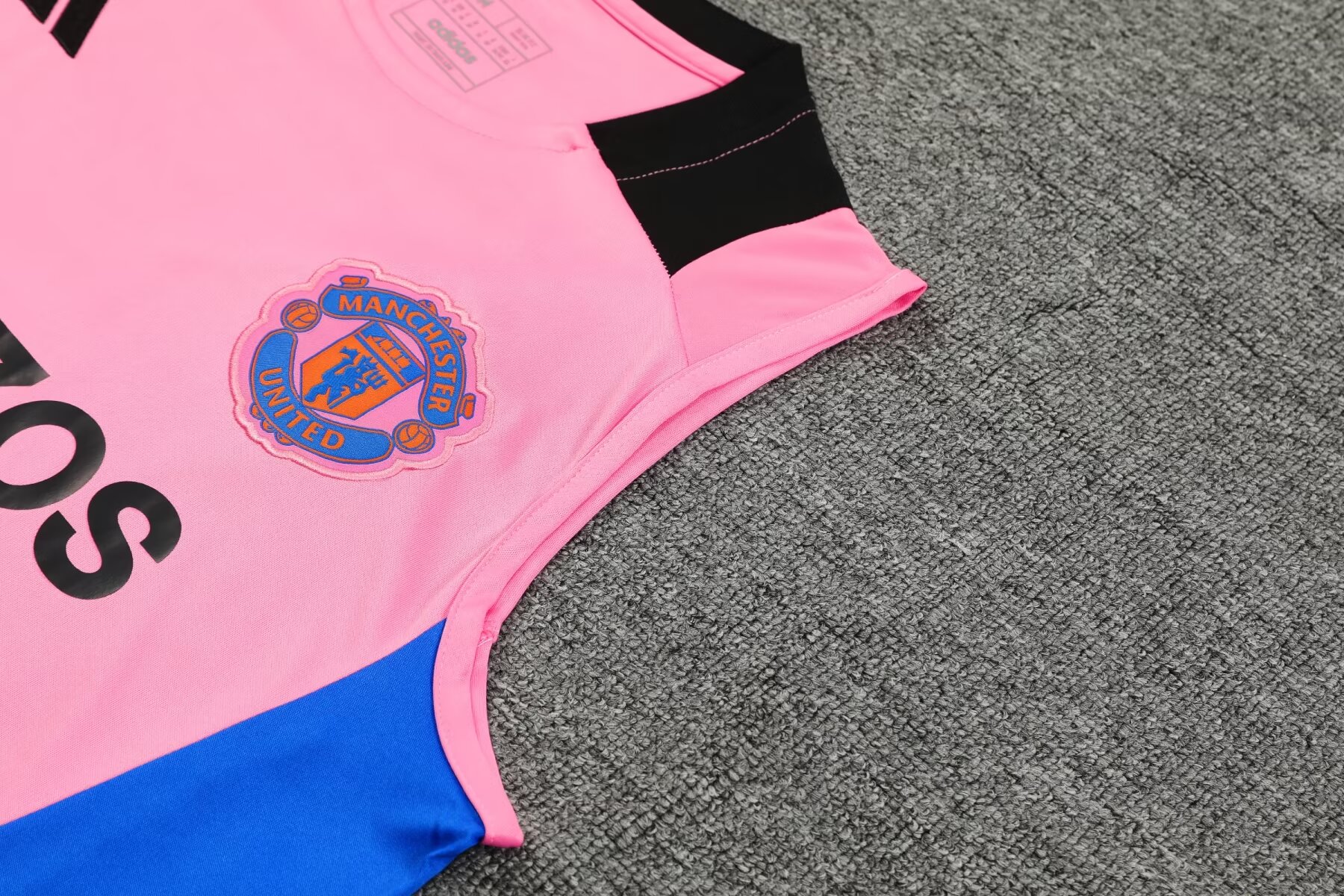 2024/25 Manchester United training vest.