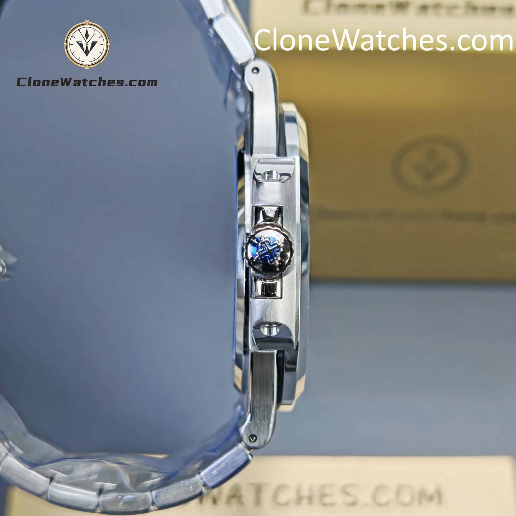 Patek Philippe Super Clone Watches 1:1 Nautilus 5713 Blue Dial Diamond