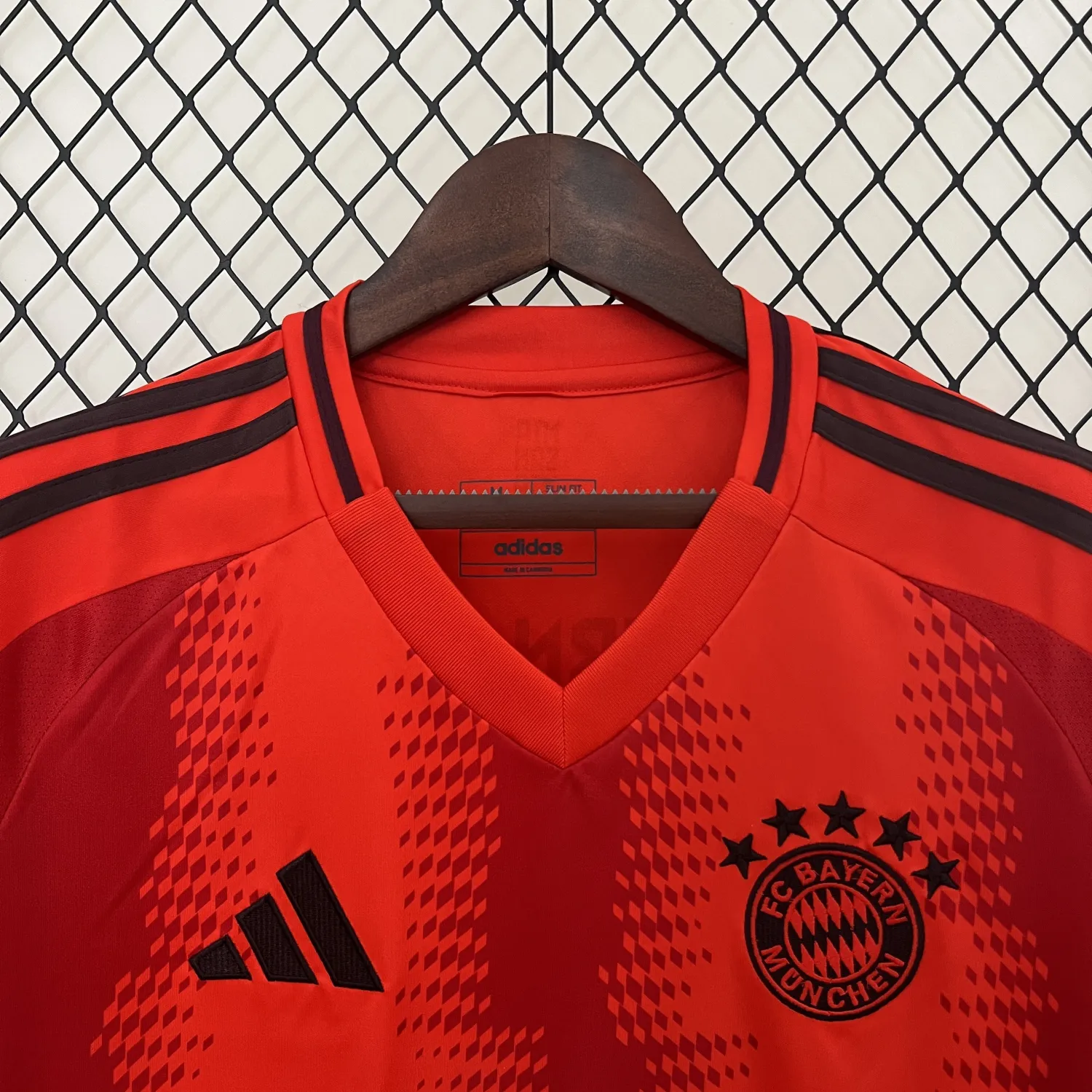 2024/25 Bayern Munich Home Player Jersey 1:1 Thai Quality