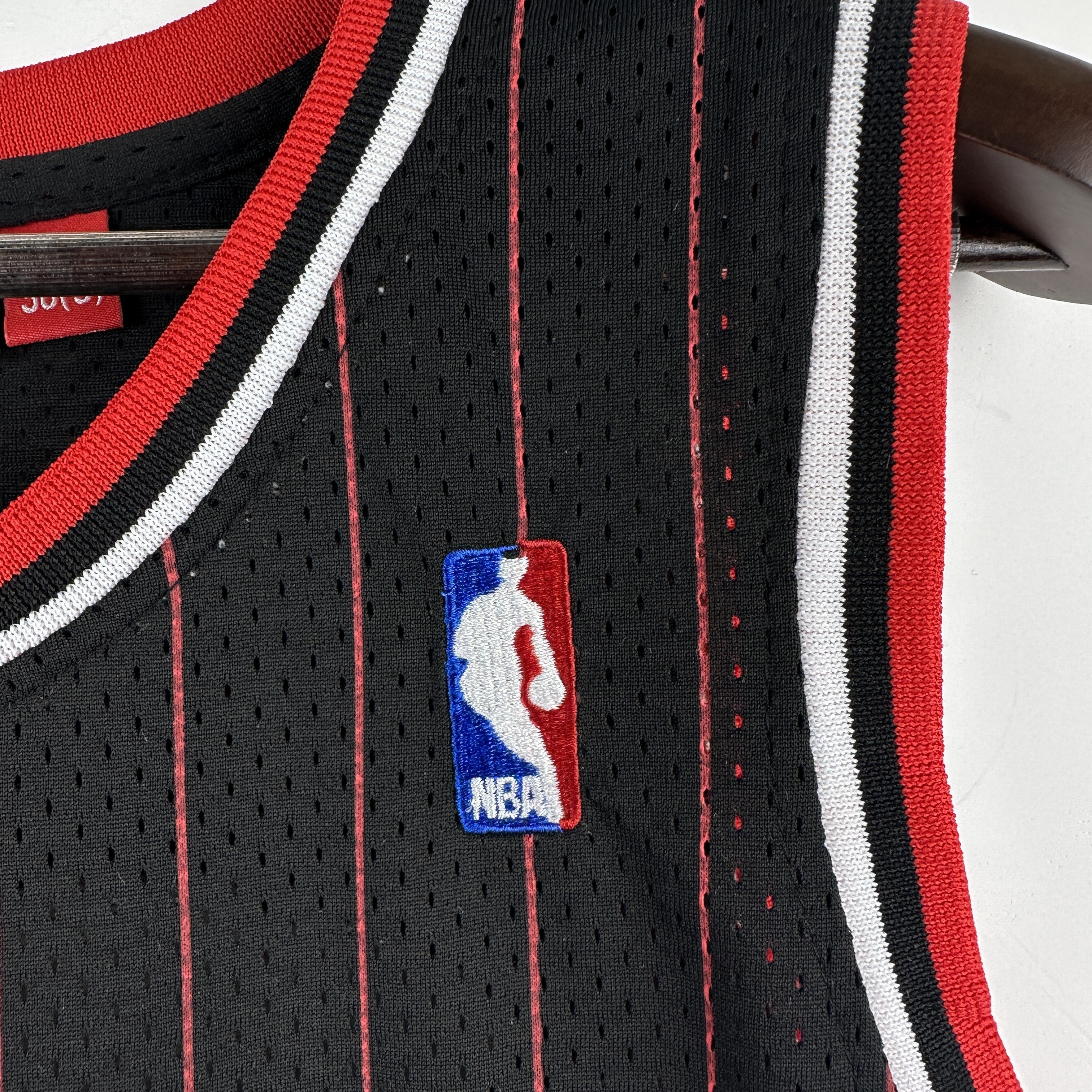 Embroidered MN retro jersey, Bulls 97/98 season, striped black, No. 91, Rodman