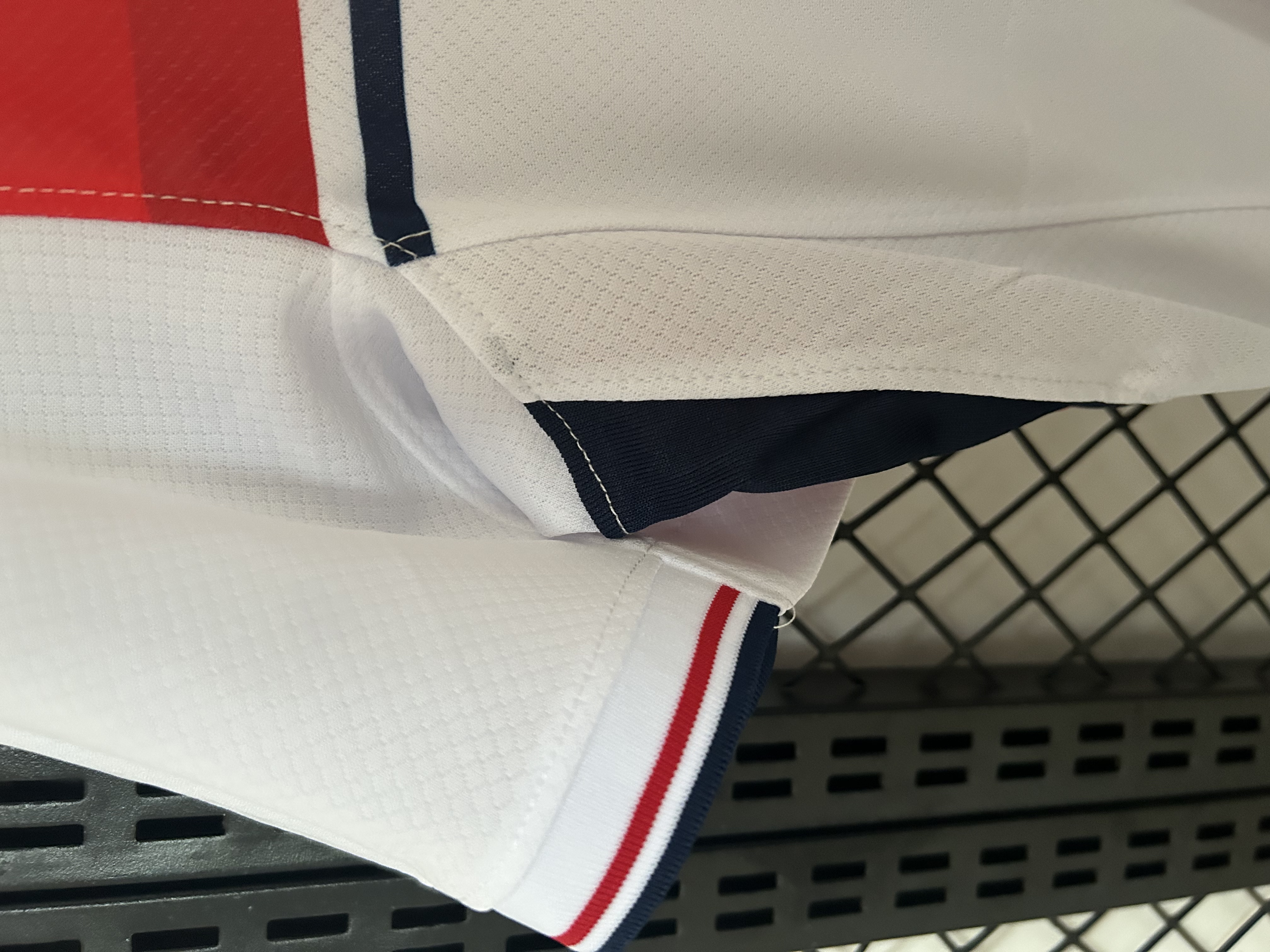 2024/25 England pre-match training jersey