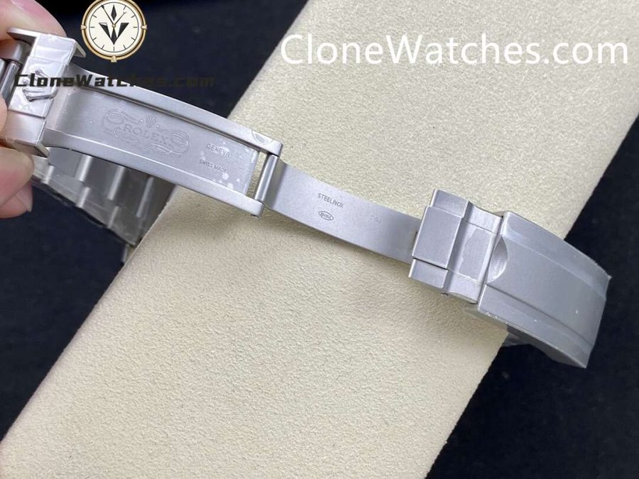 Modified Super Clone Watches 1:1 DiW Rolex Submariner GLACIAL 3235 Movement