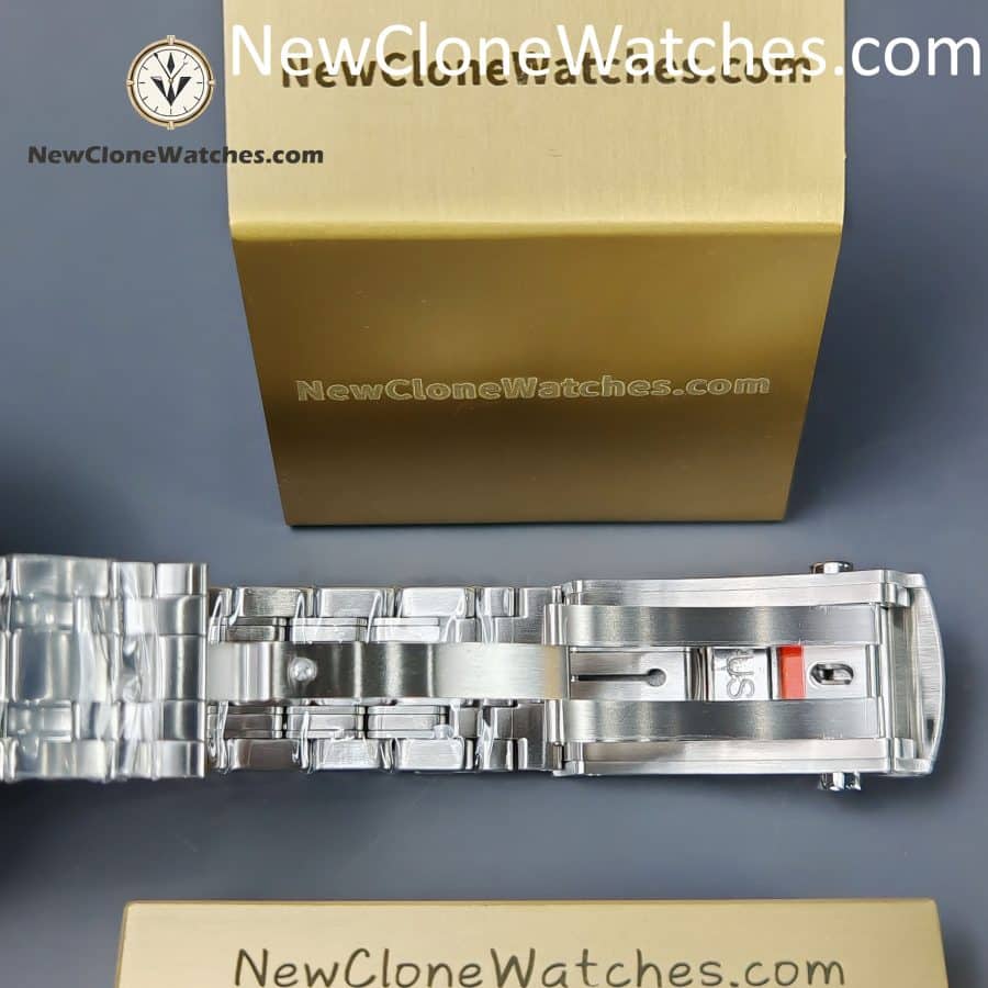 OMEGA Super Clone Watches 1:1 Seamaster Diver 300M 210.30.42.20.06.001 42mm