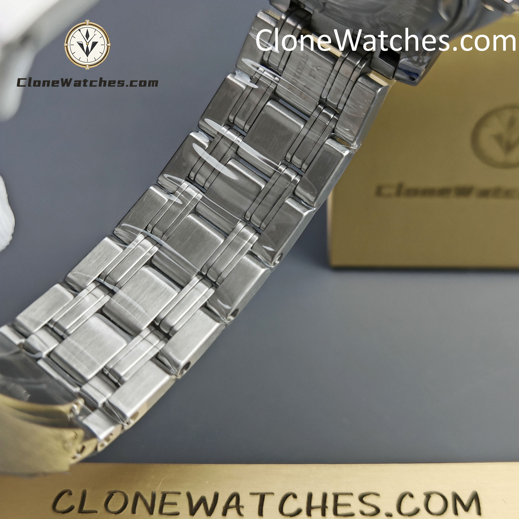 OMEGA Super Clone Watches 1:1 Seamaster Diver 300M Summer Blue 210.30.42.20.03.003 42MM