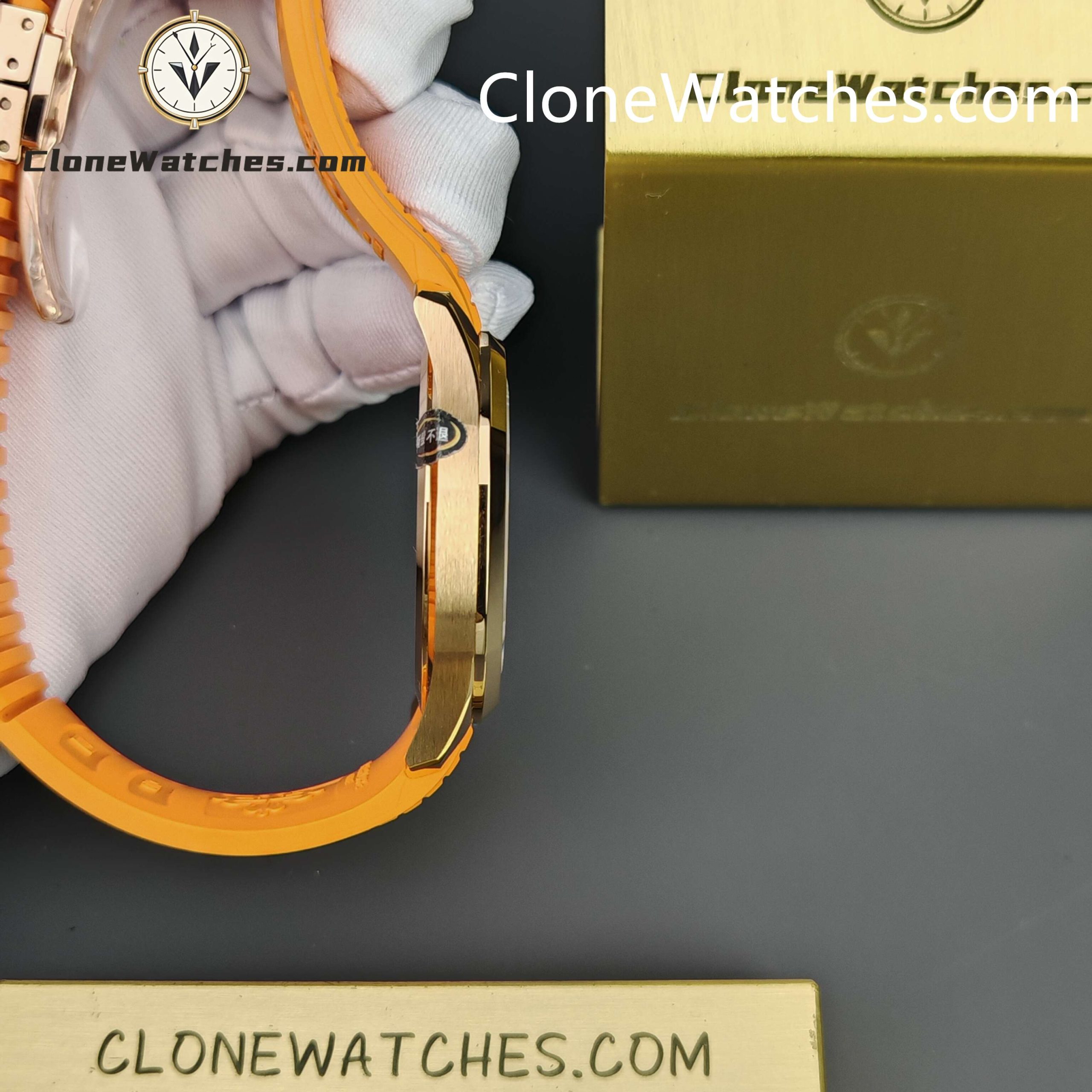 Patek Philippe Super Clone Watches 1:1 Aquanaut 5167 40 mm