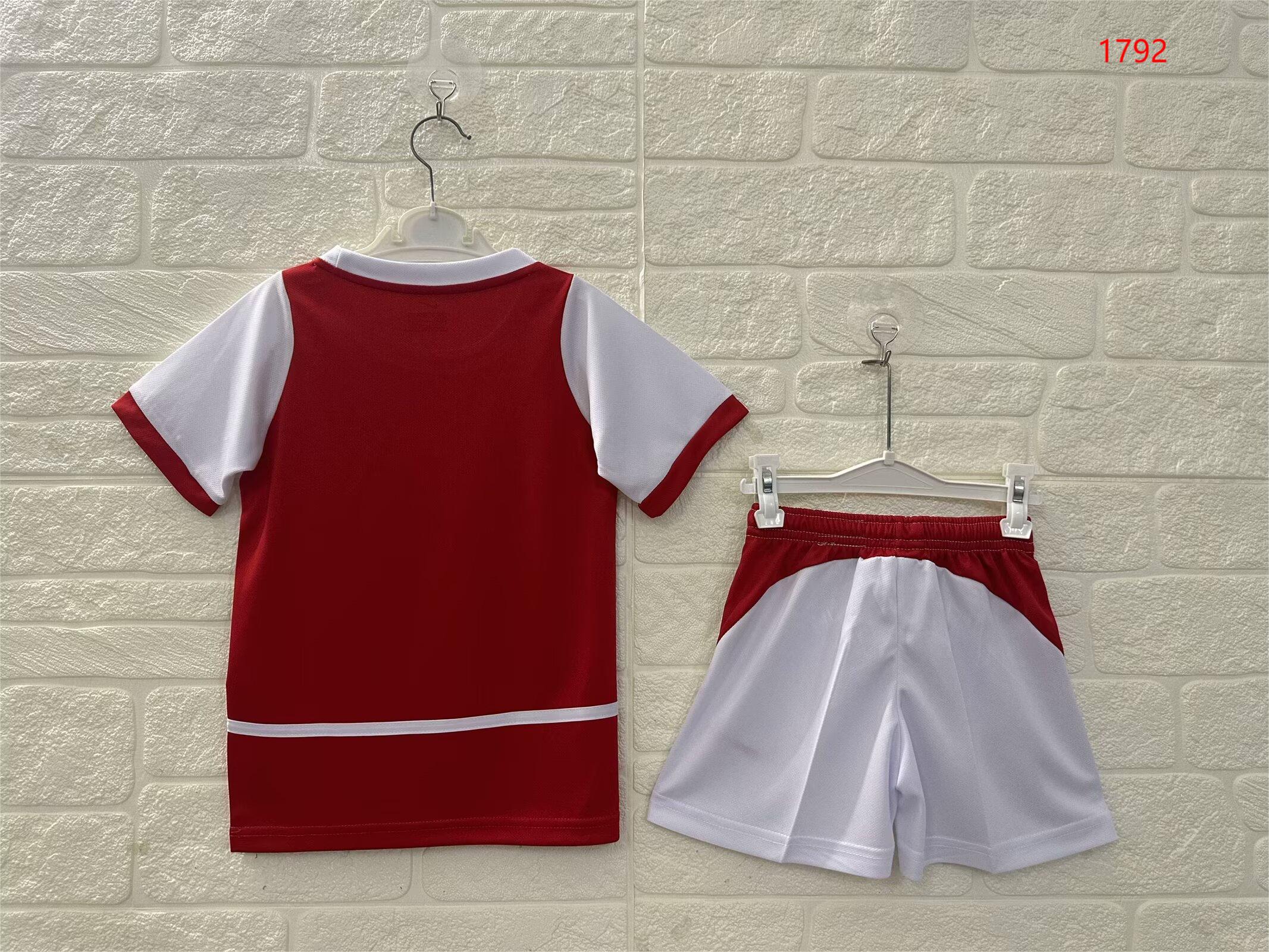 2002/04 Arsenal Home Retro - Kids Kit