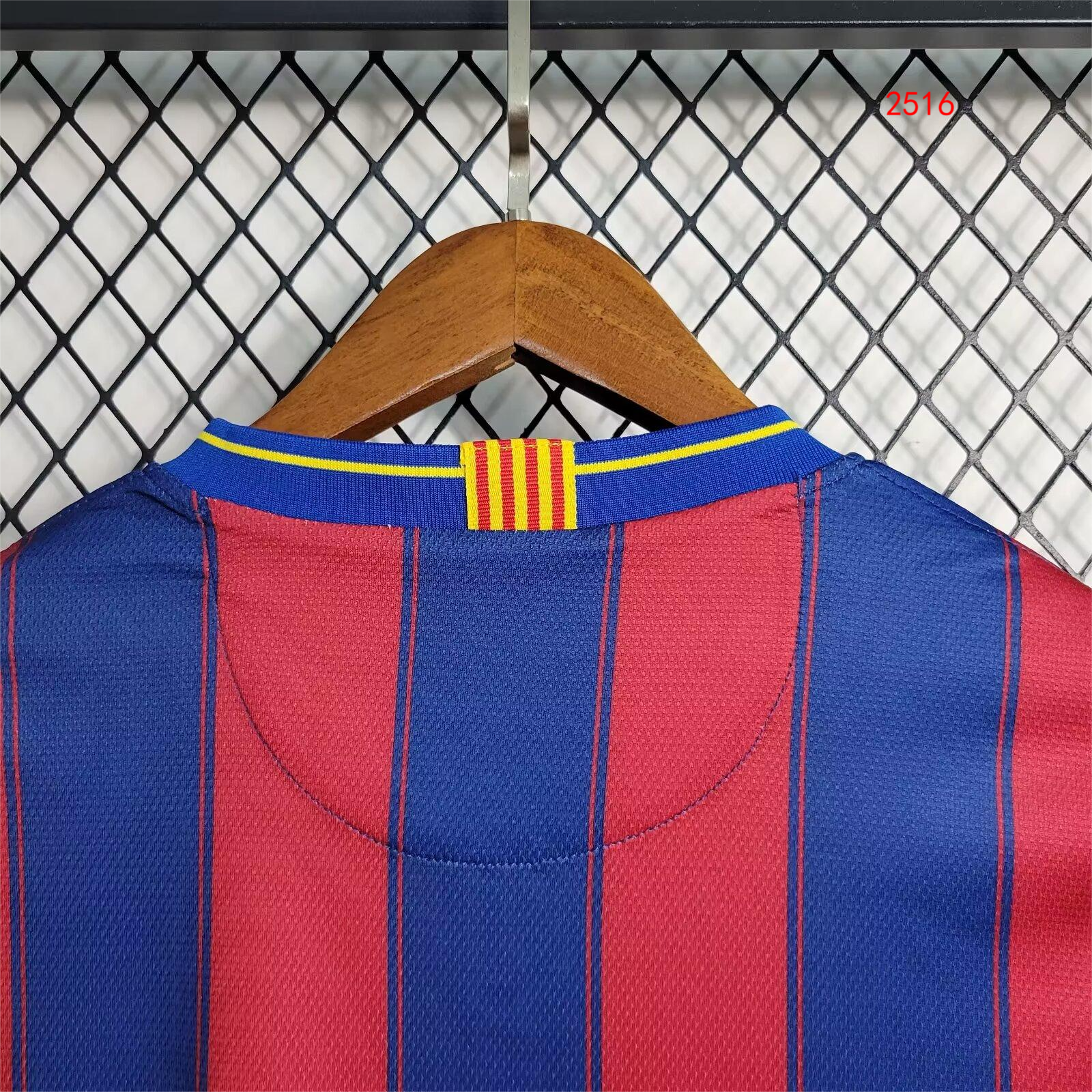 2009/2010 Retro Barcelona Home Jersey 1:1 Thai Quality