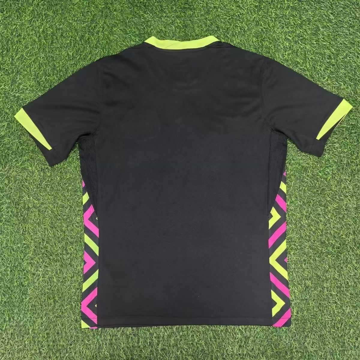 2025-26 Australia Away Jersey - Fan Edition