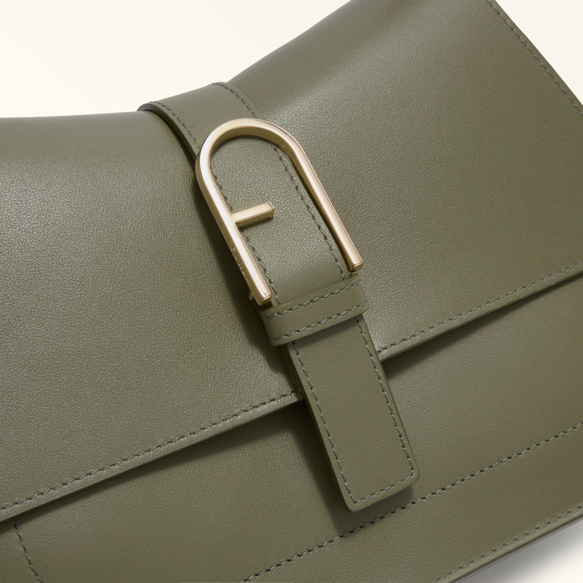 Furla Flow Top Handle M