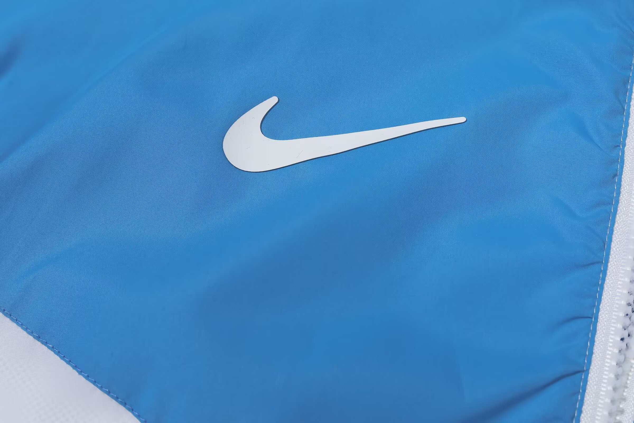 2024-25 Manchester City hooded trench coat