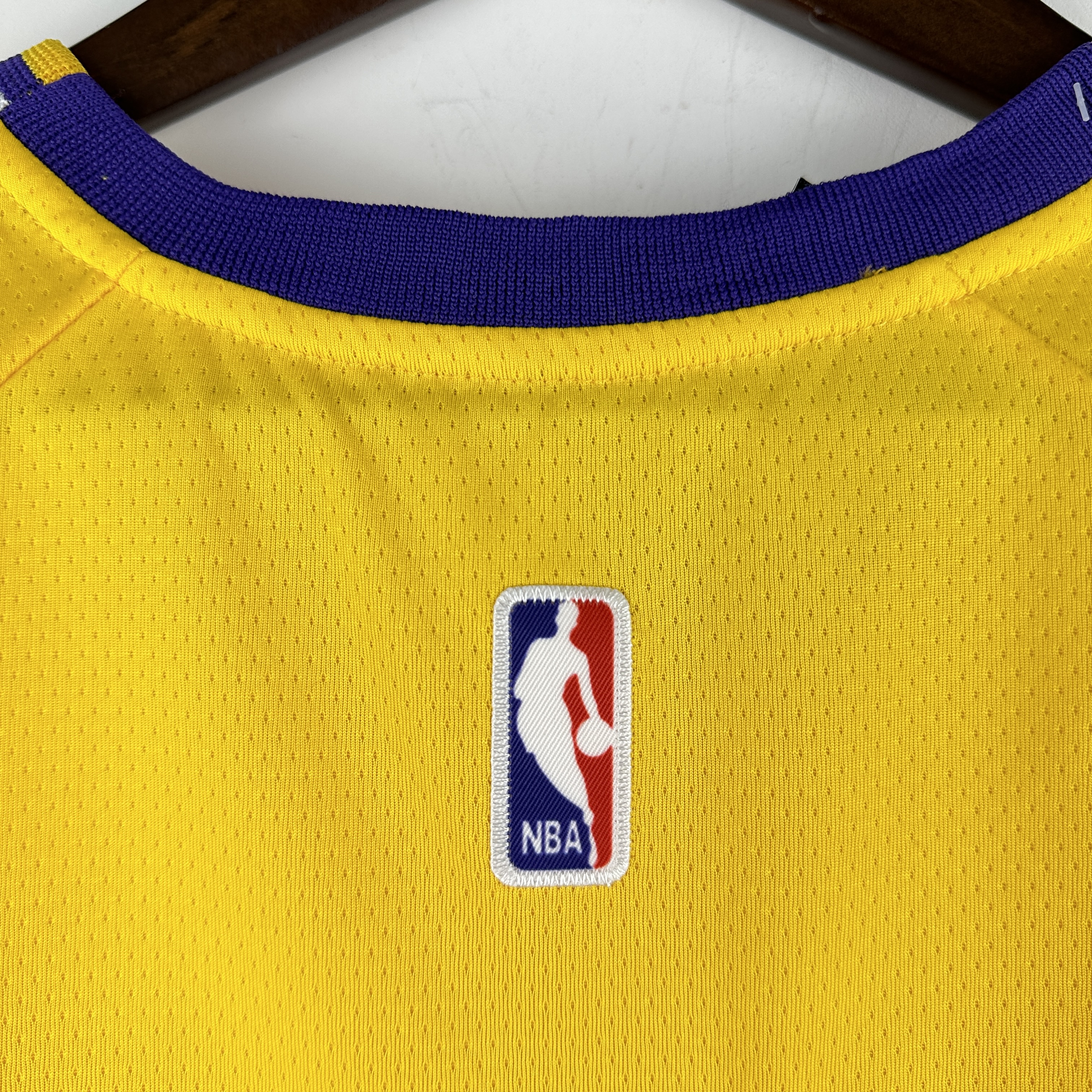 Embroidered Lakers Crew Neck Yellow No. 6 James