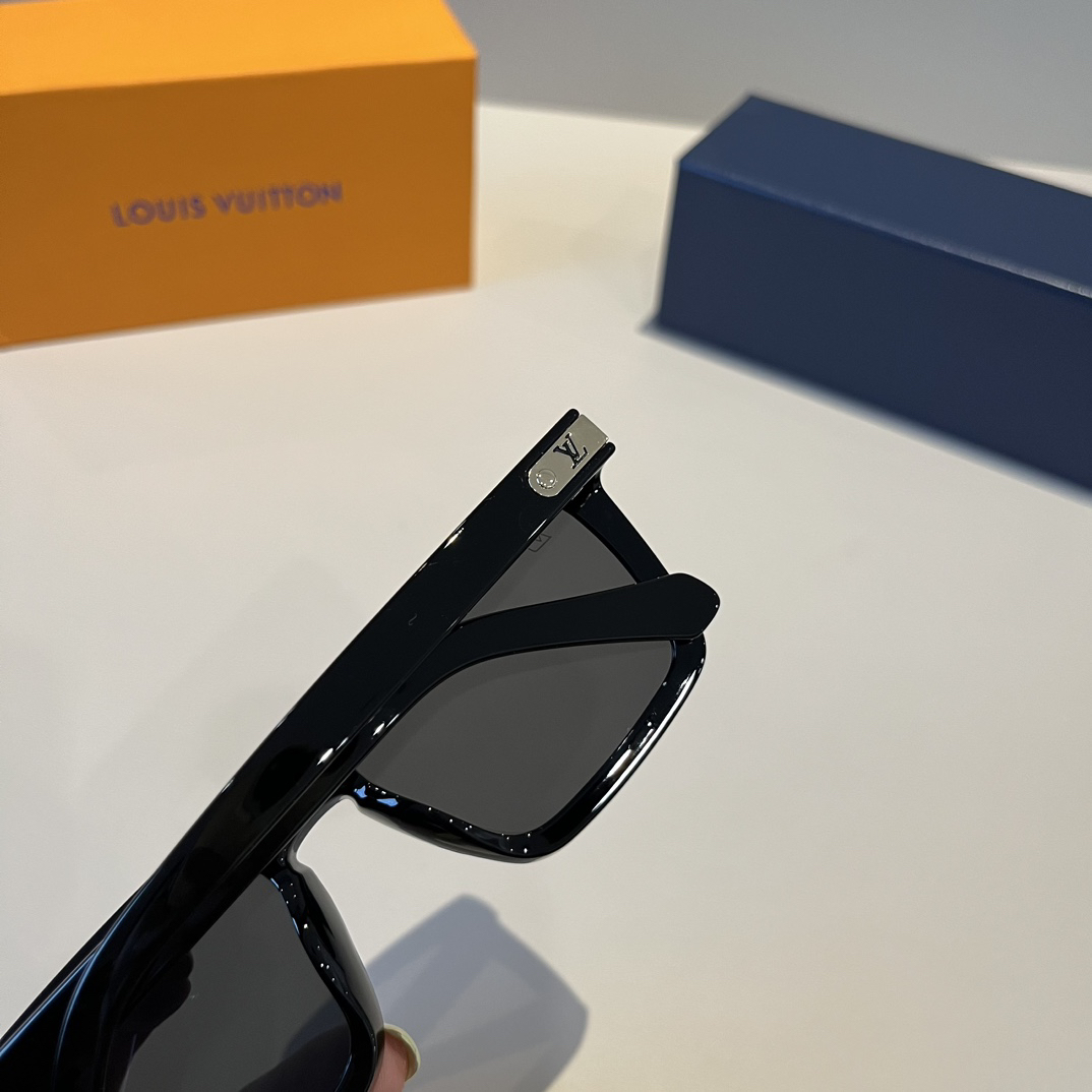 LV Louis Vuitton sunglasses, face-shaping sunglasses