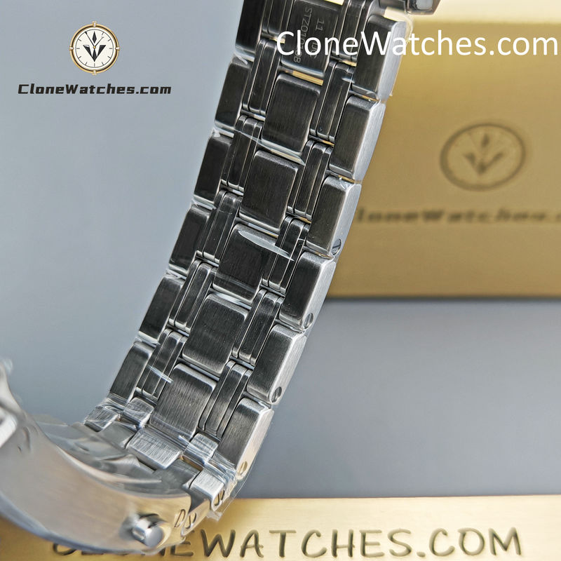 OMEGA Super Clone Watches 1:1 Seamaster Diver 300M 210.30.42.20.04.001 42mm