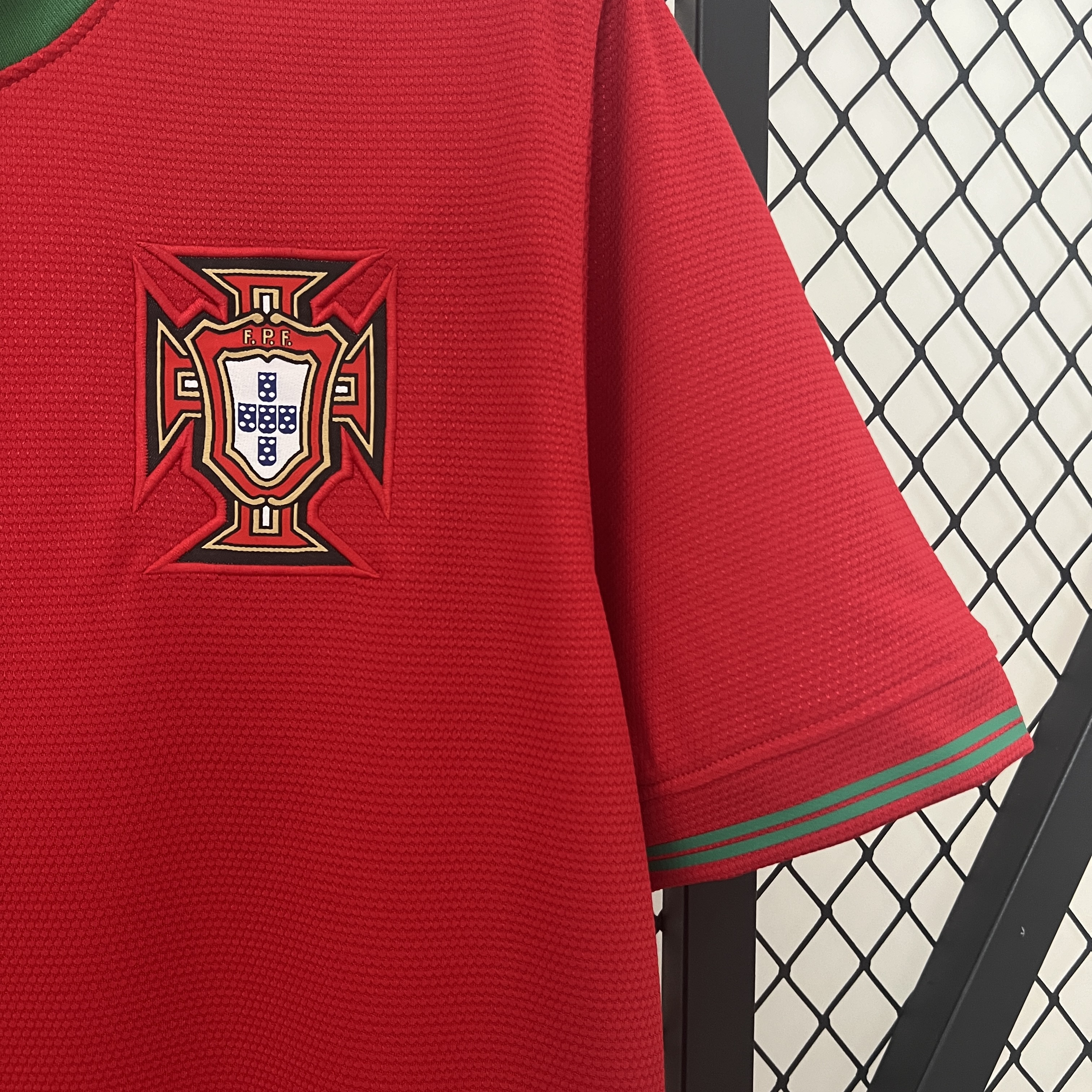 2012 Portugal home retro jersey 1:1 Thai quality-Fans